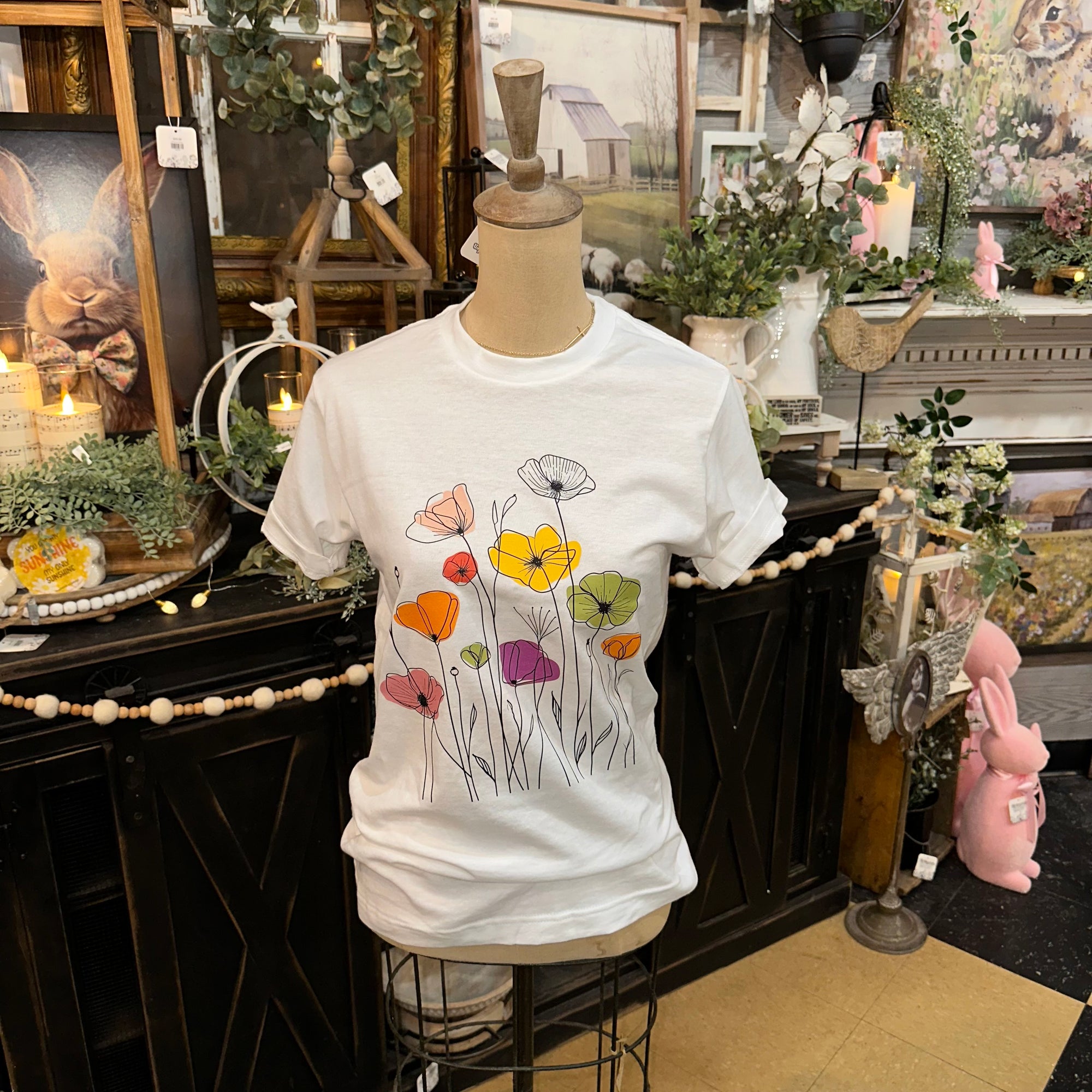 Wild Poppy Flowers | Graphic Tee