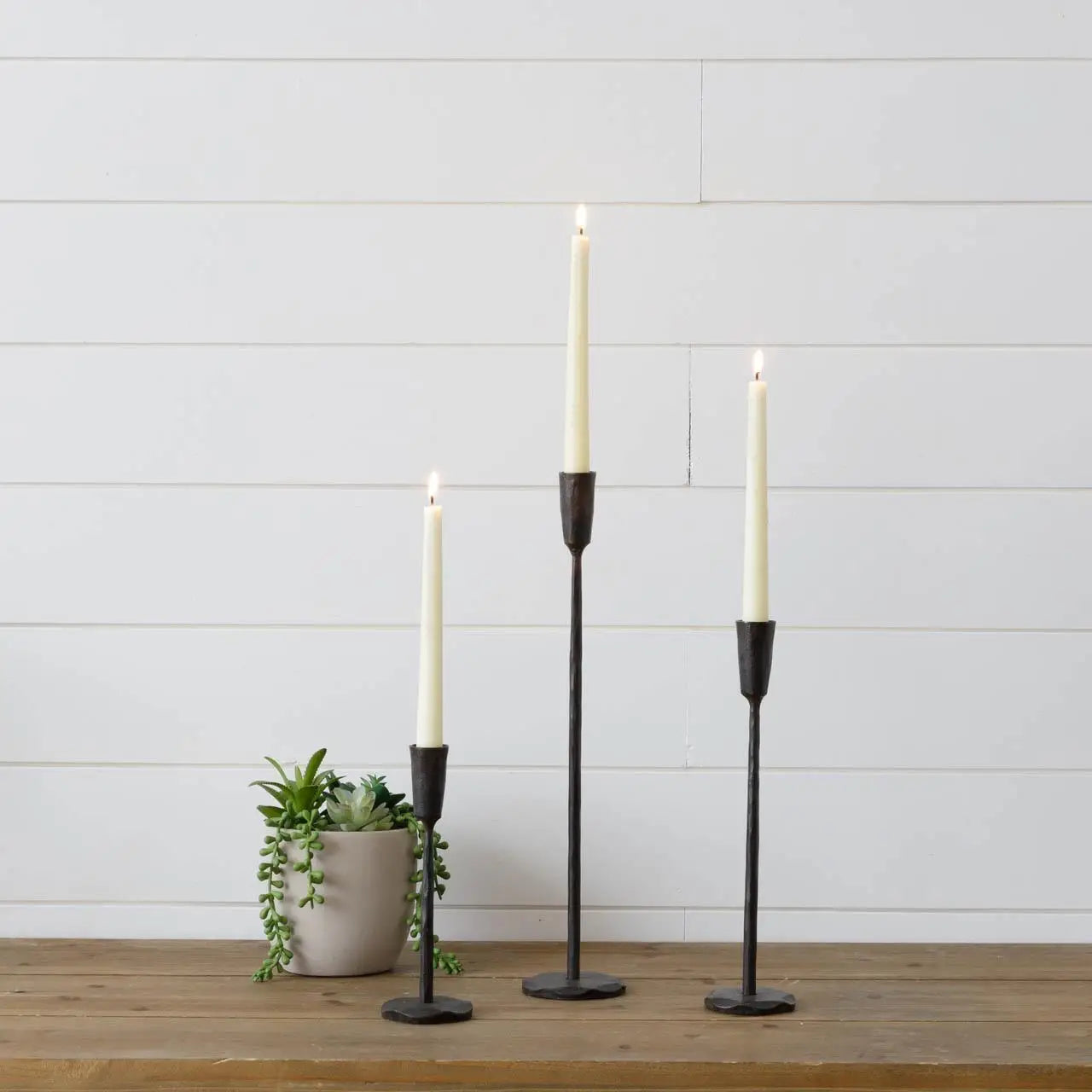 Iron Candle Holder | Black