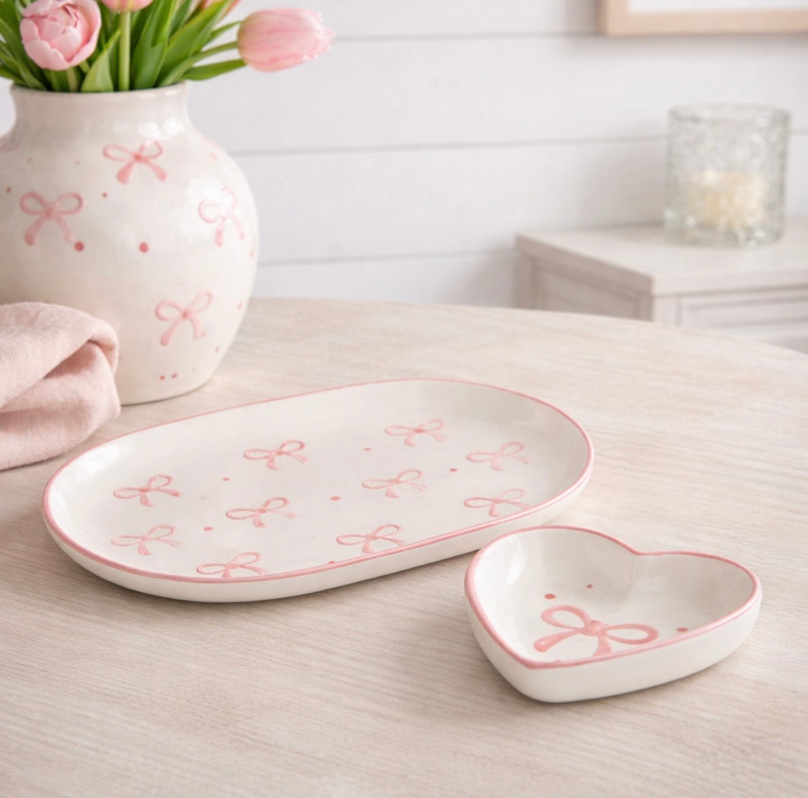 Pink Bow Tray
