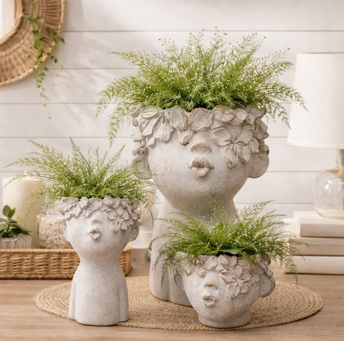 Blooming Kissing Face Planter