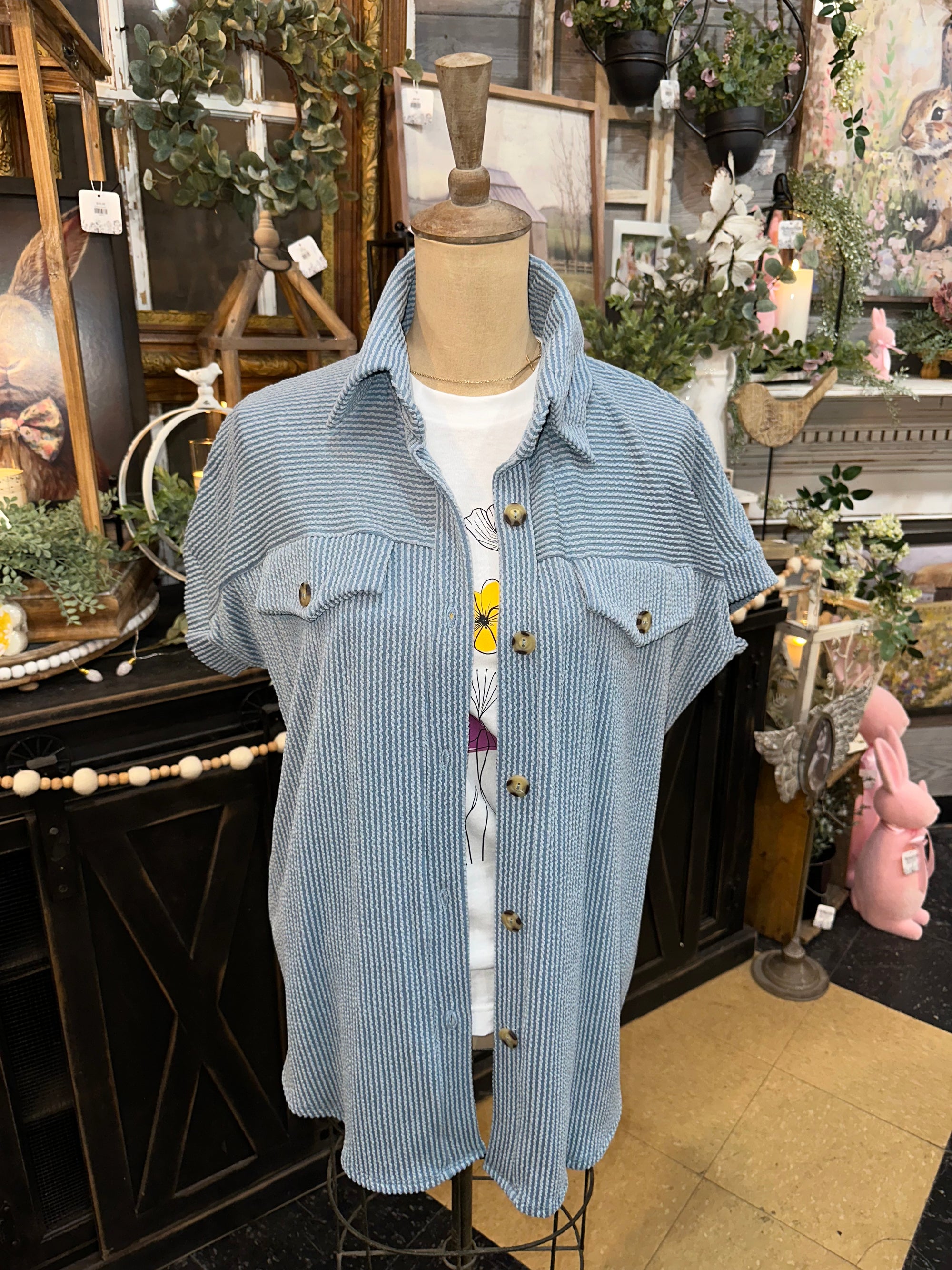 Ribbed Short Sleeved Button Up | Slate