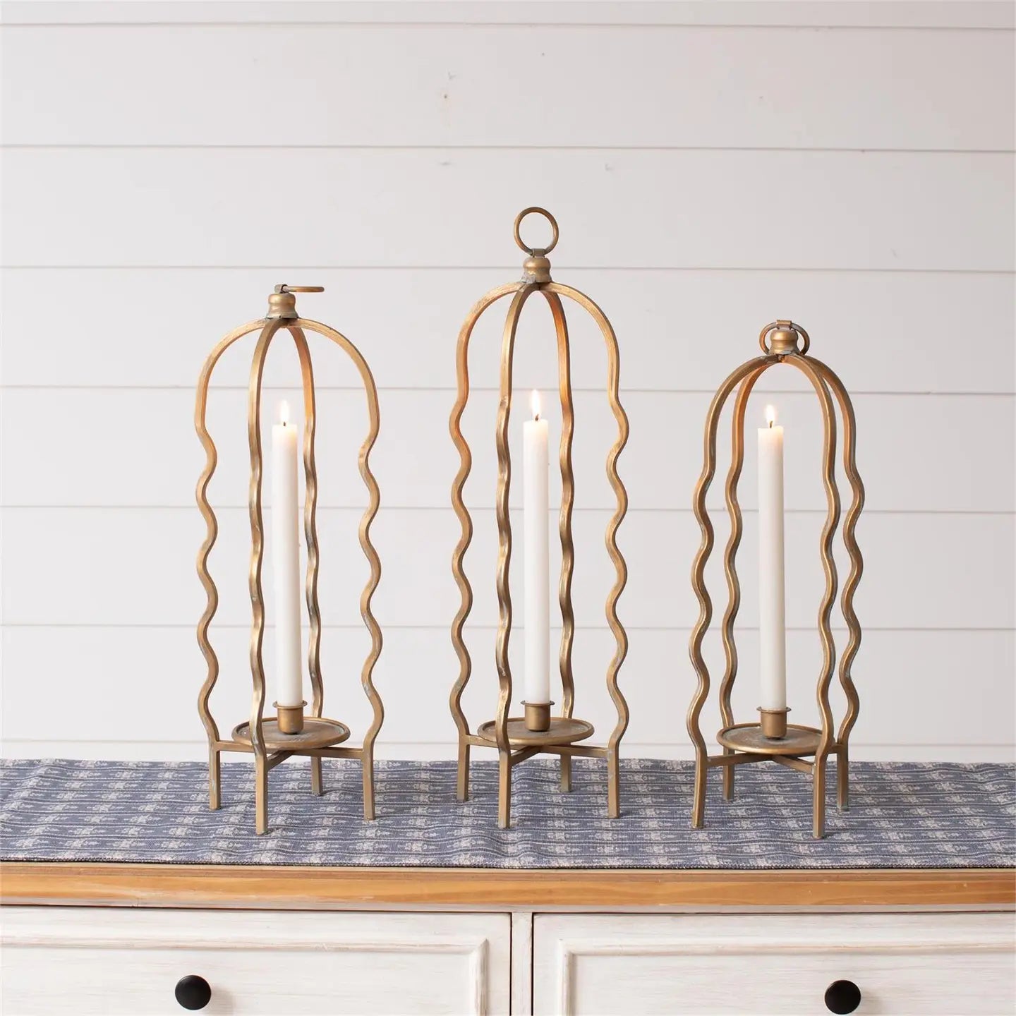 Wavy Cage Candle Holder | Gold Finish