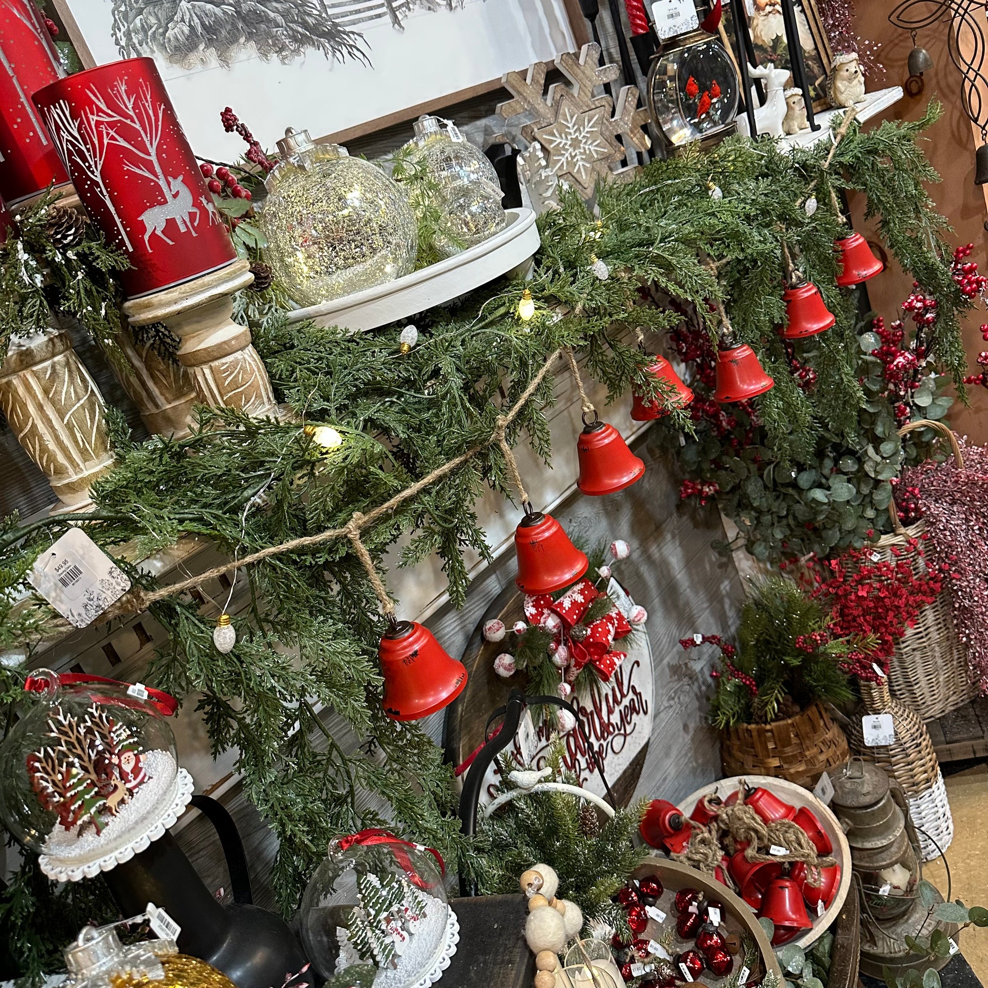 Draping Cedar Garland | 5'