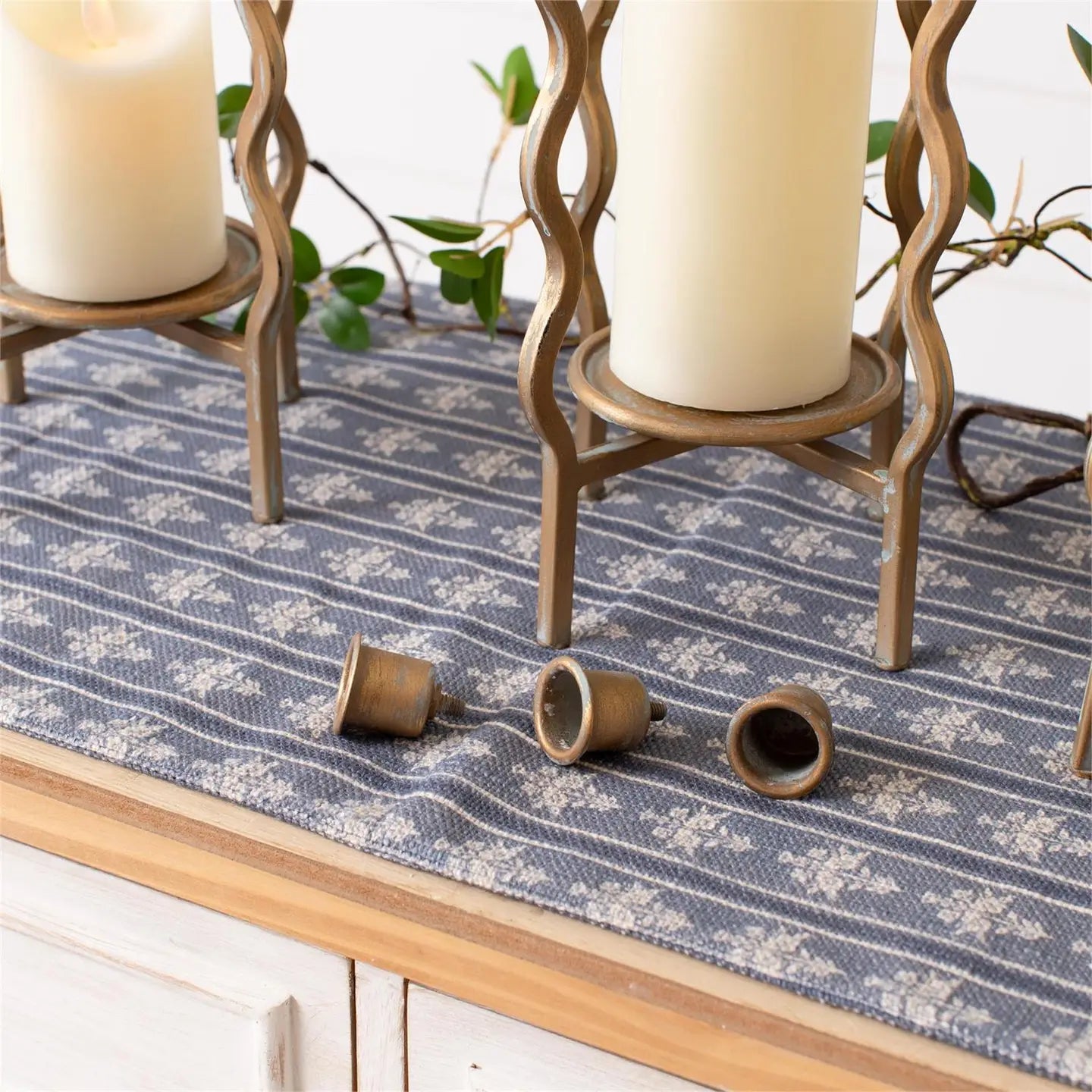 Wavy Cage Candle Holder | Gold Finish