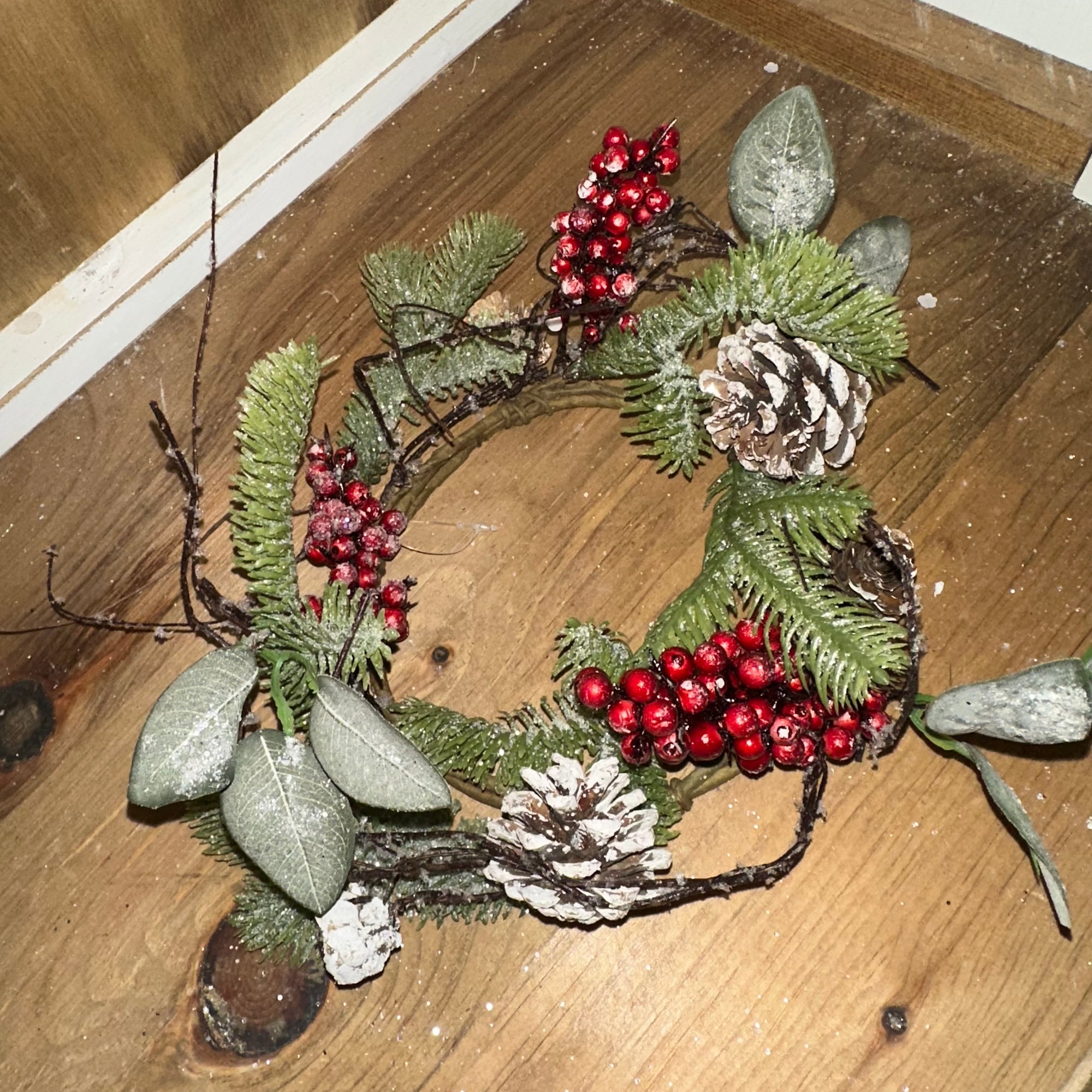 Frosted Pine, Red Berries & Pinecones Ring