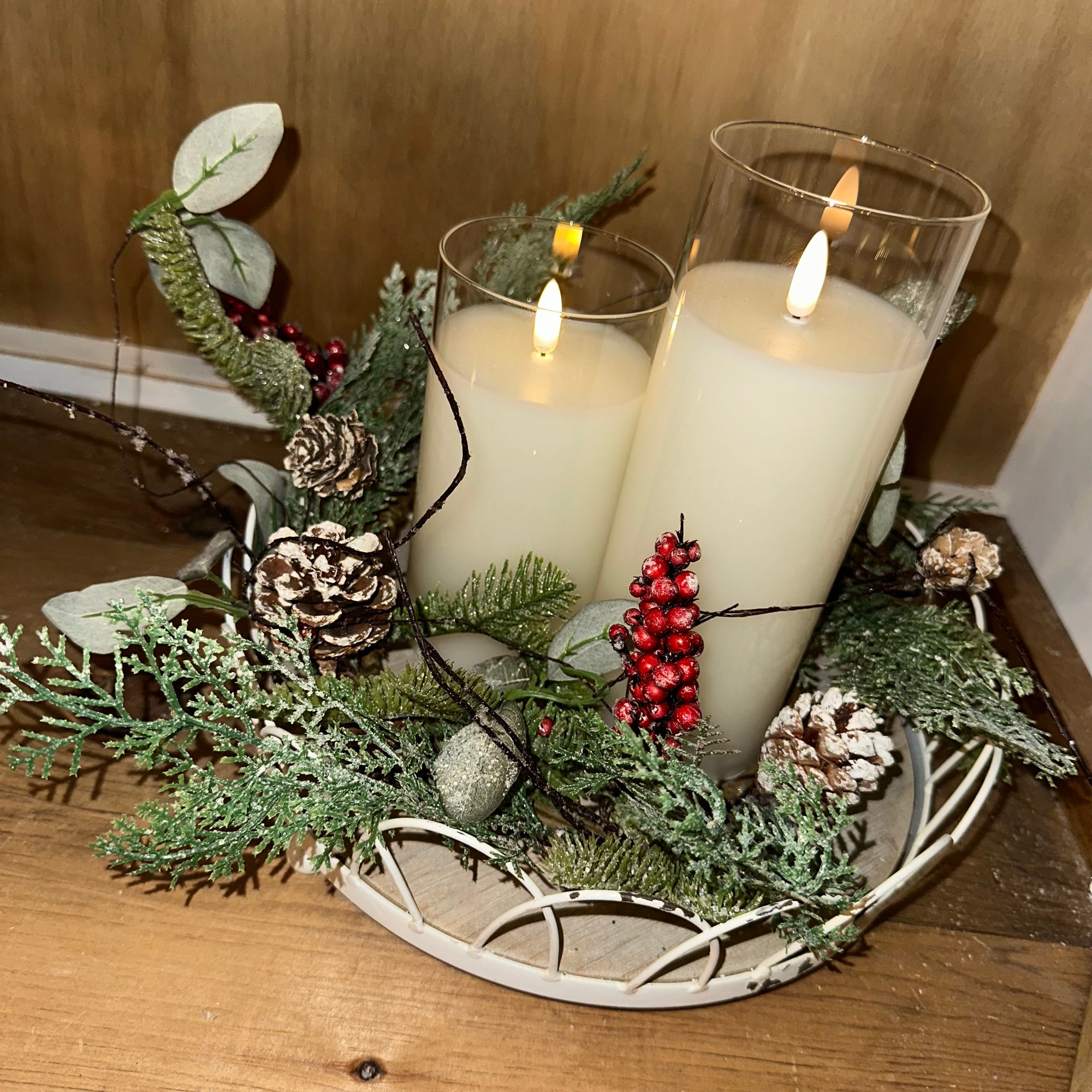 Frosted Pine, Red Berries & Pinecones Ring