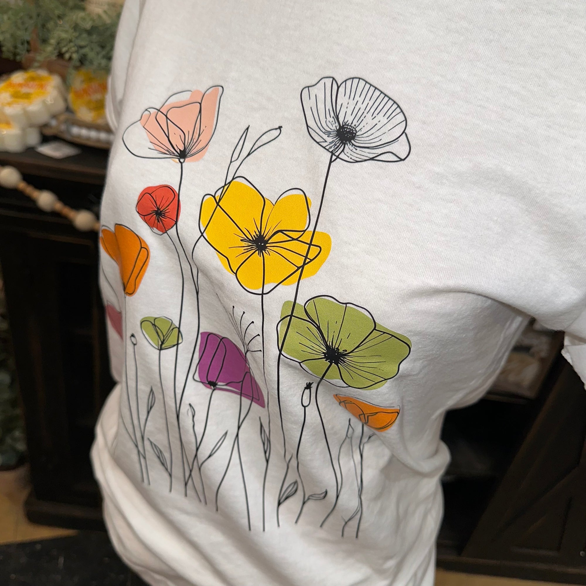 Wild Poppy Flowers | Graphic Tee