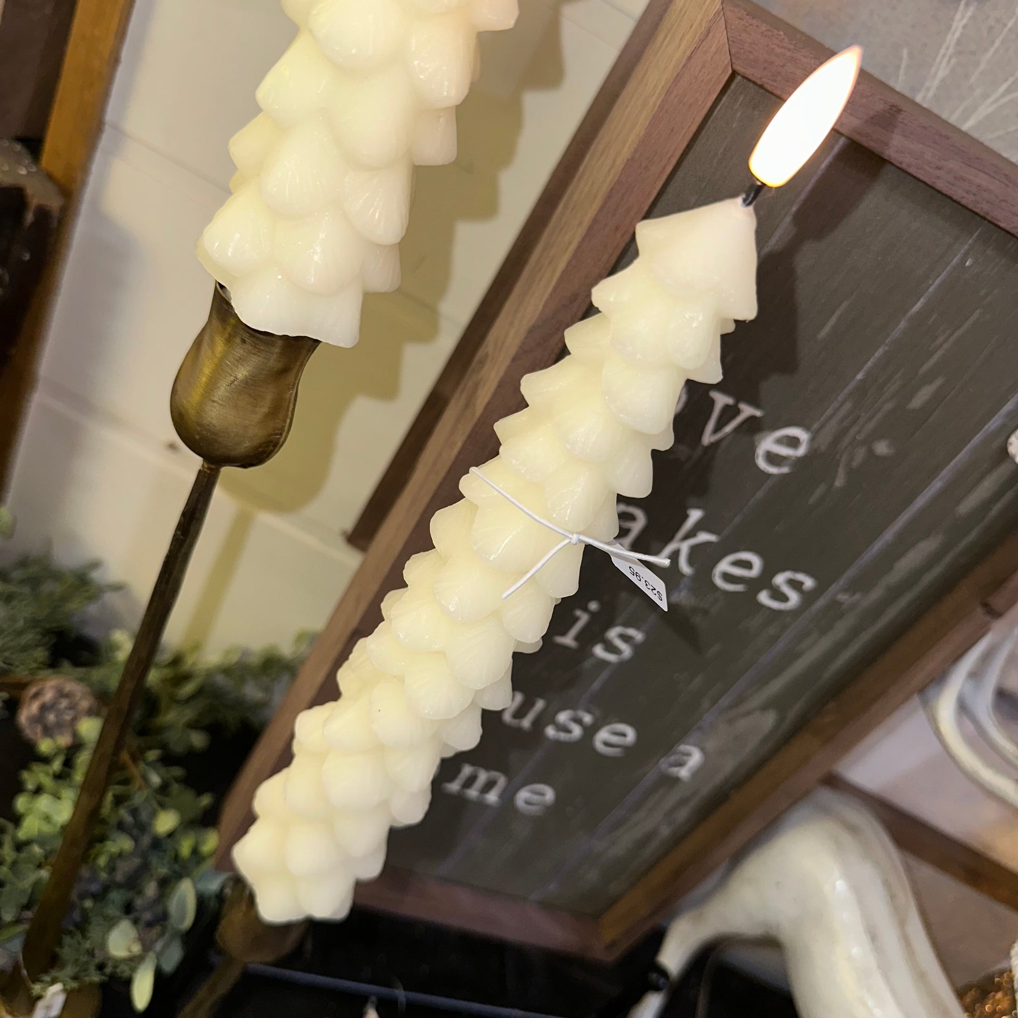 Tree Taper Candle | Cream | Battery Operated