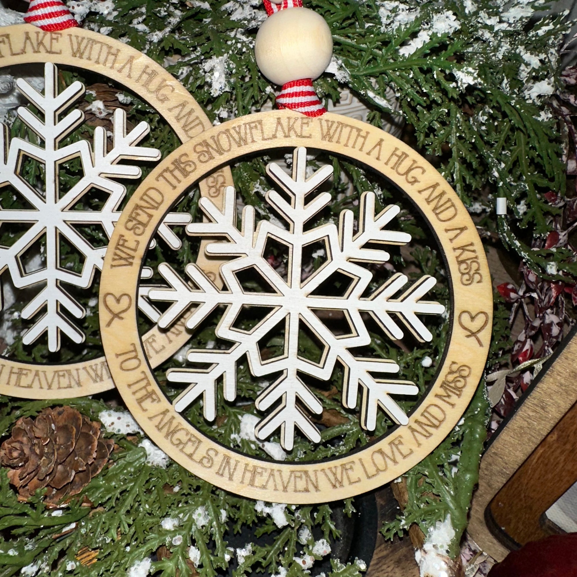 Snowflake Memorial | Engraved Ornament