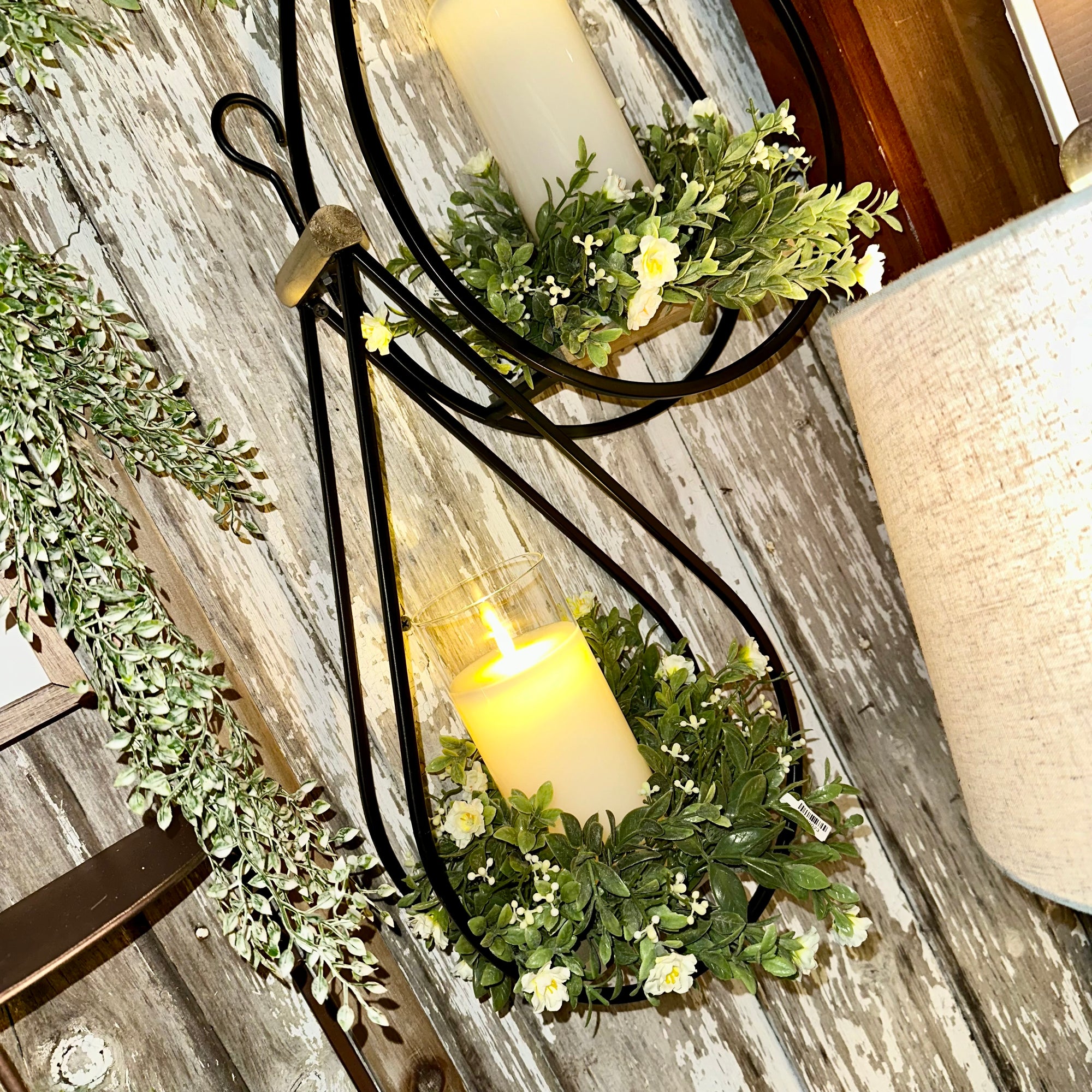 Teardrop Metal & Wood Industrial Wall Hanging