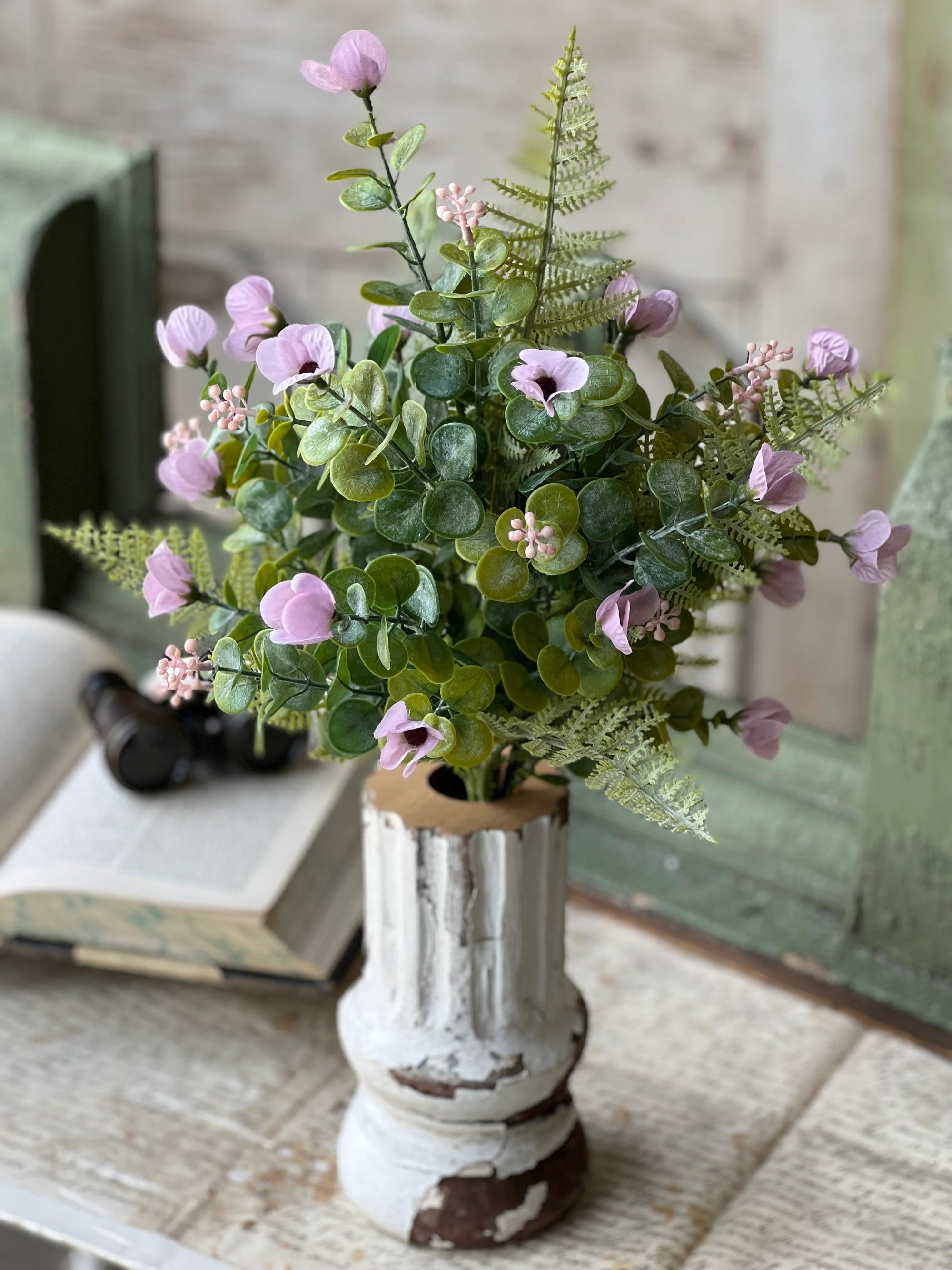 Sweet Pea & Eucalyptus Bush | Soft Pink | 20"