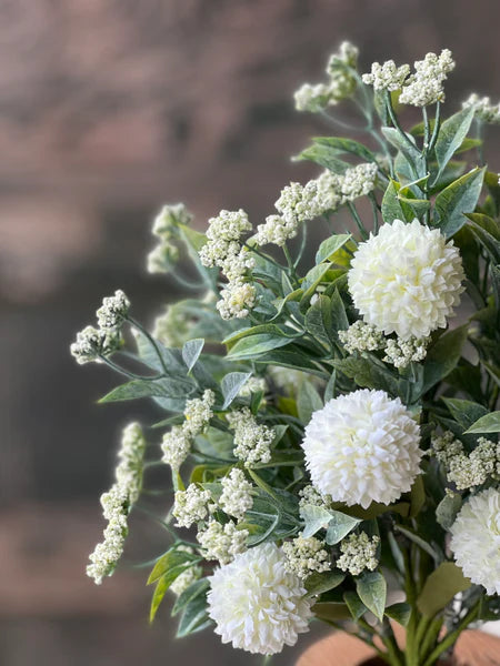 Wicklow Blooms Bush | 17" | Farmhouse White