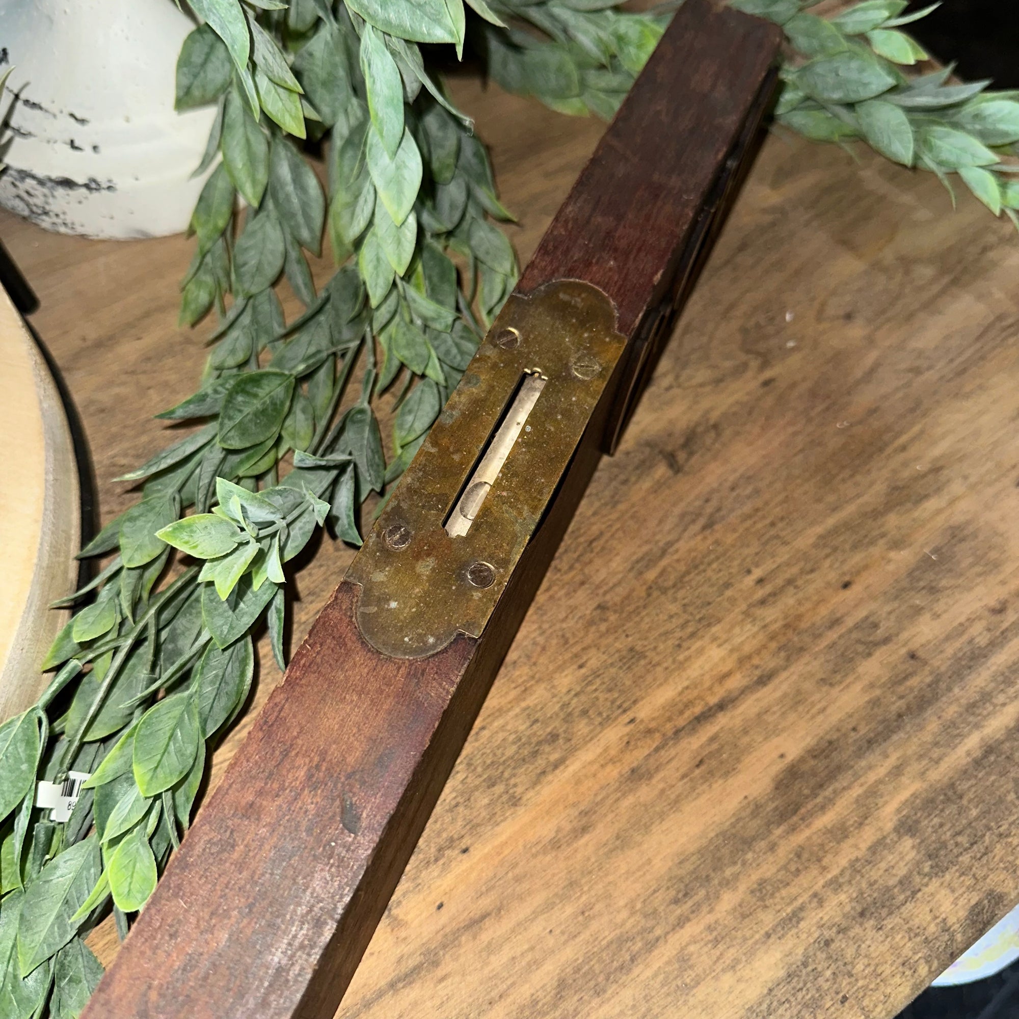 Be Still | Vintage Level