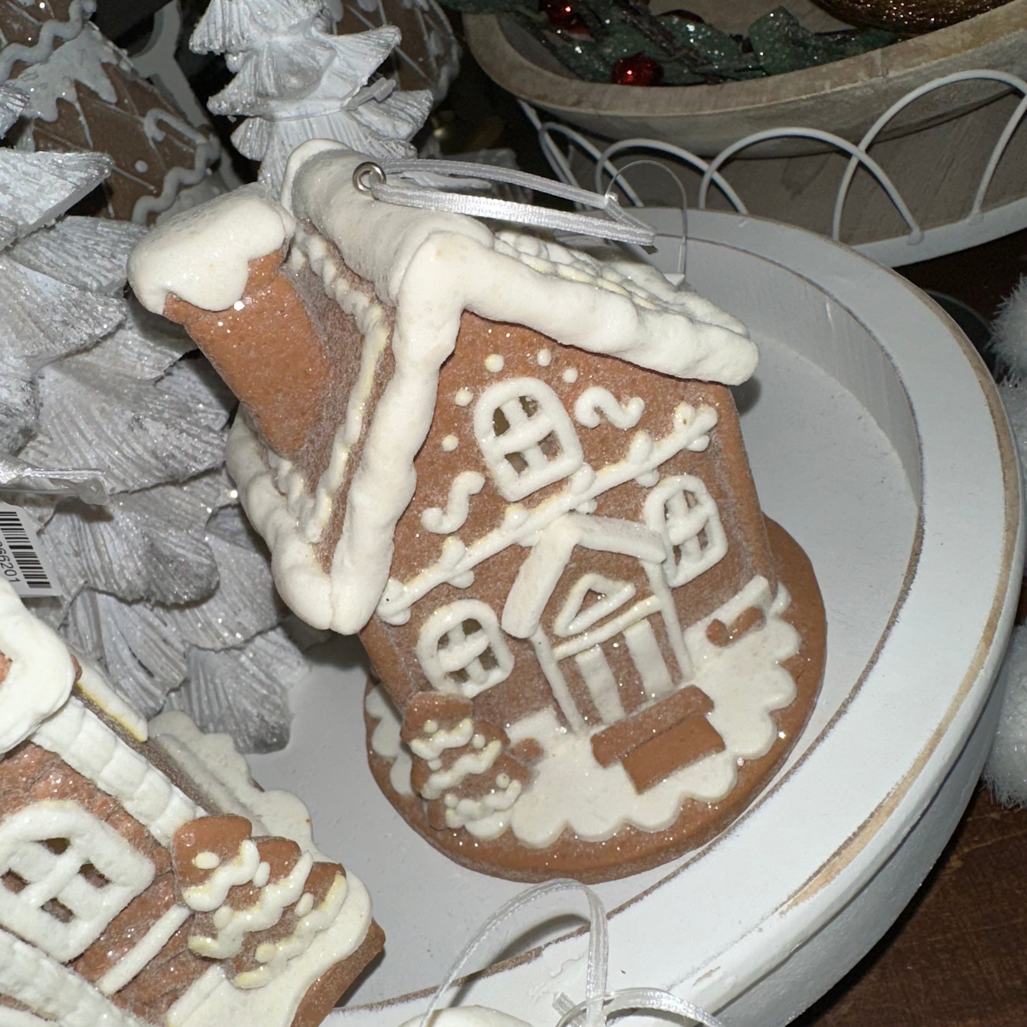 Lighted White Iced Gingerbread House | 4.5"