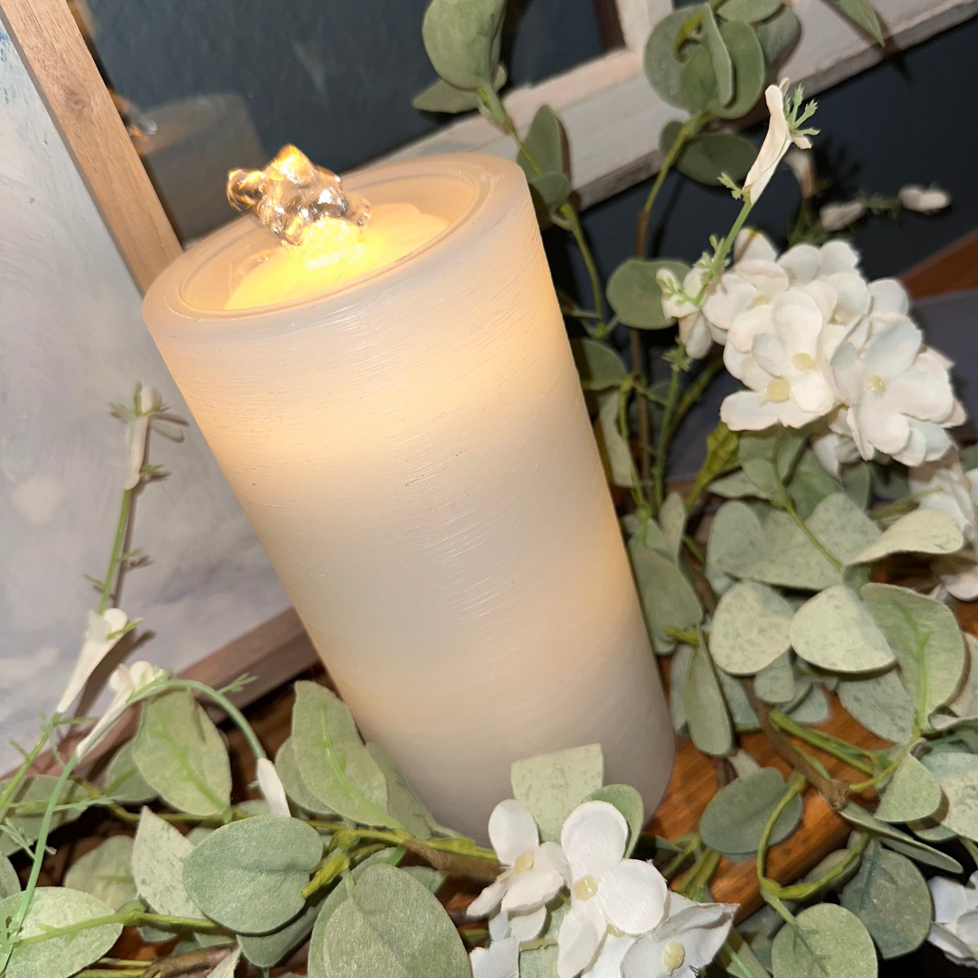 Candle Fountain | White