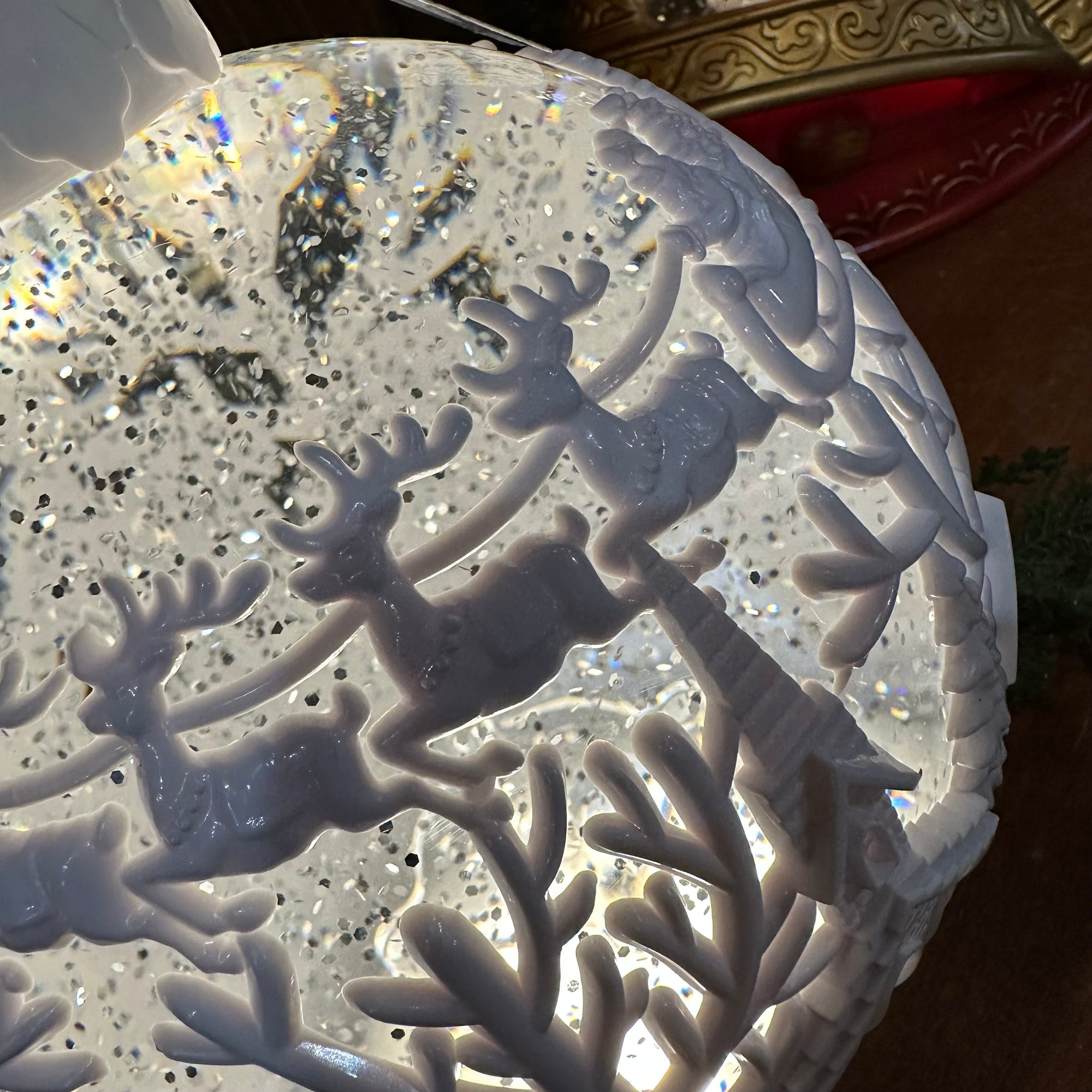 Winter Scene Spinning Snow Globe | Battery Operated