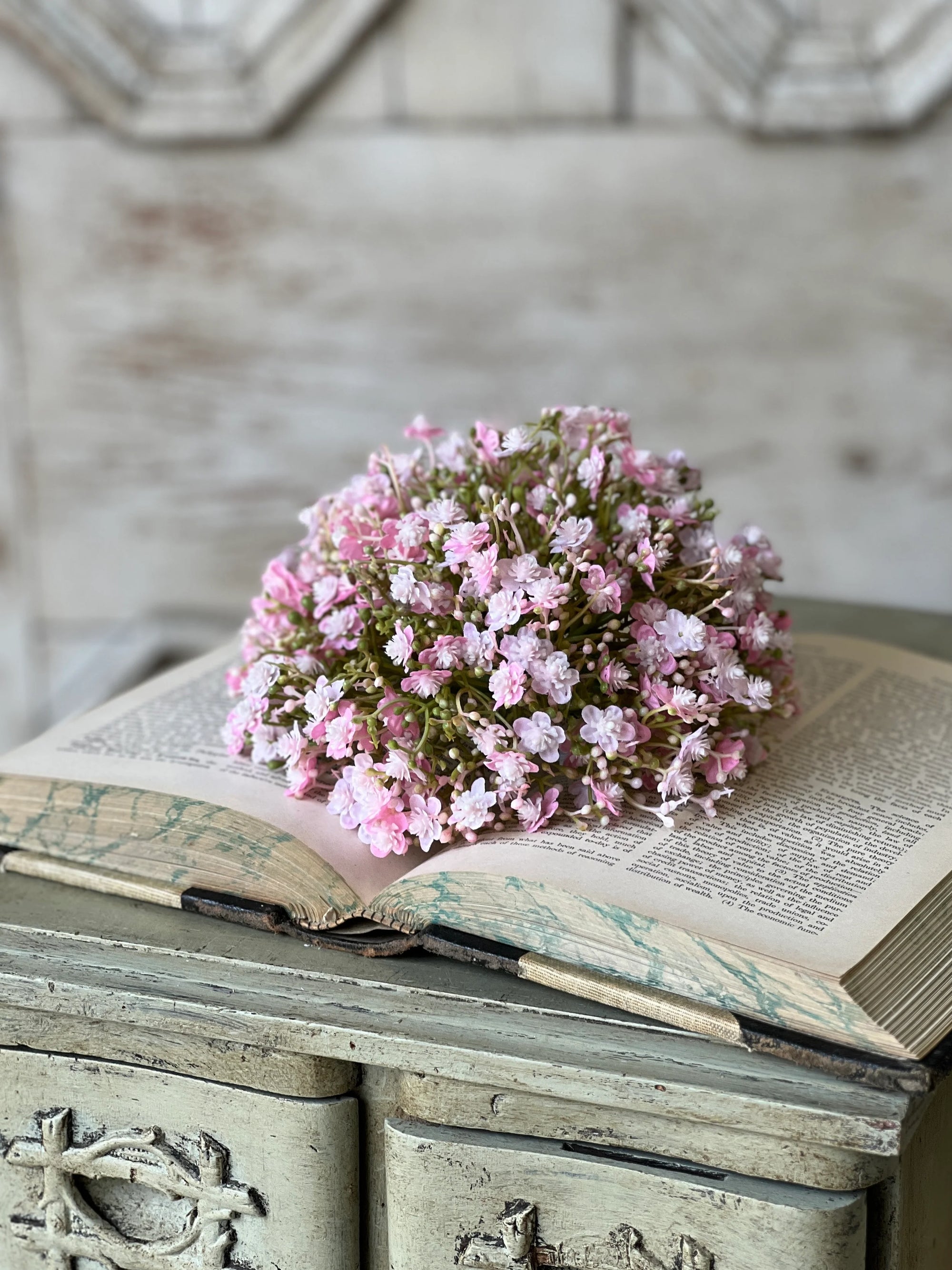 Stardust Blooms Half Sphere | 7.5" | Pink