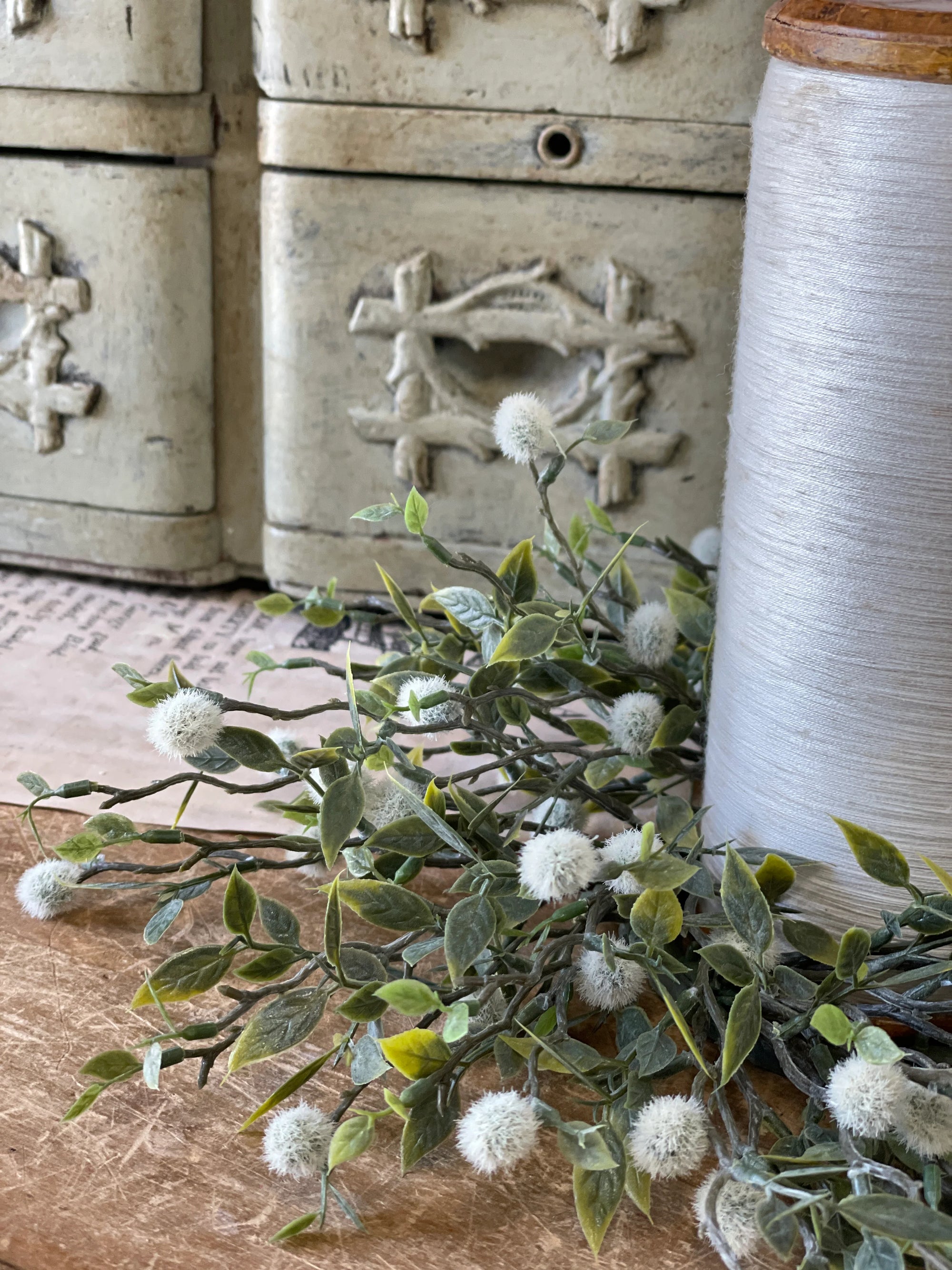 Cloud Willow Ring | 10"