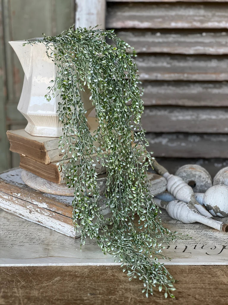 Little Luna Leaves Hanging | Green | 34"