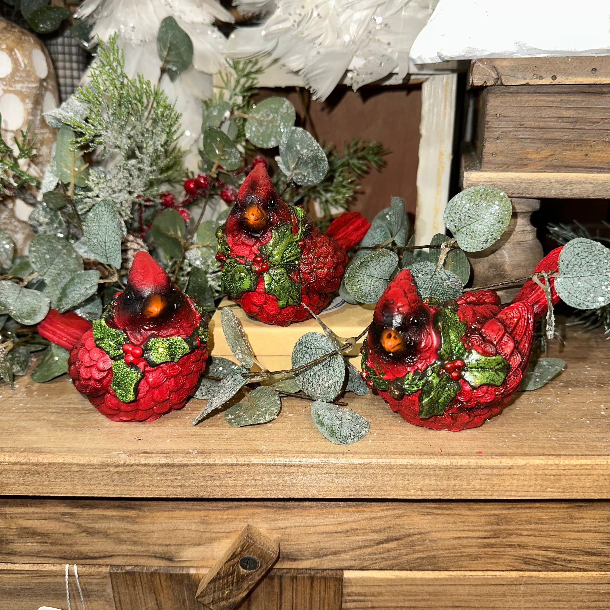 Cardinal | Holly Wreath