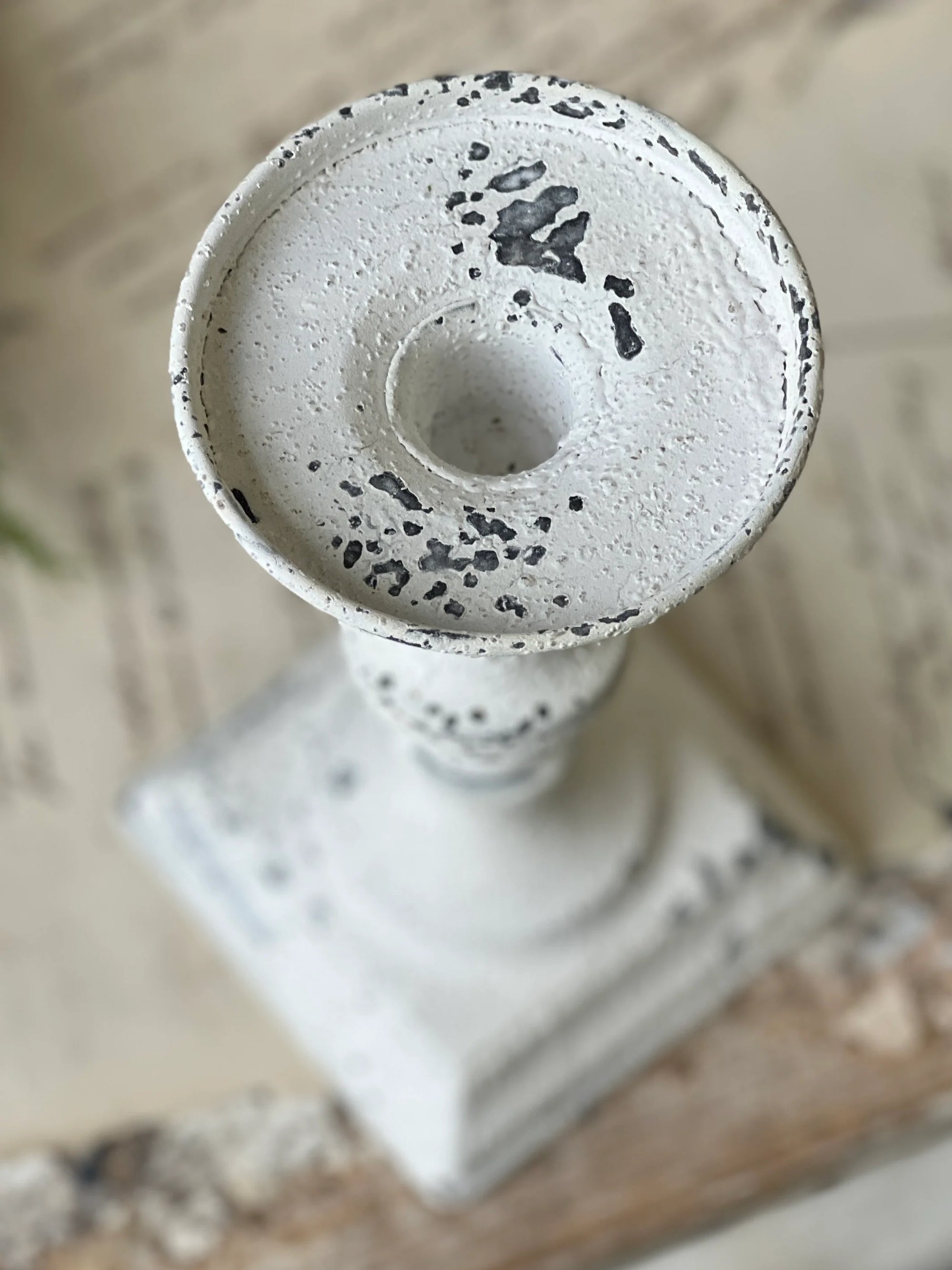 Graceful Holder | 8-14.5"