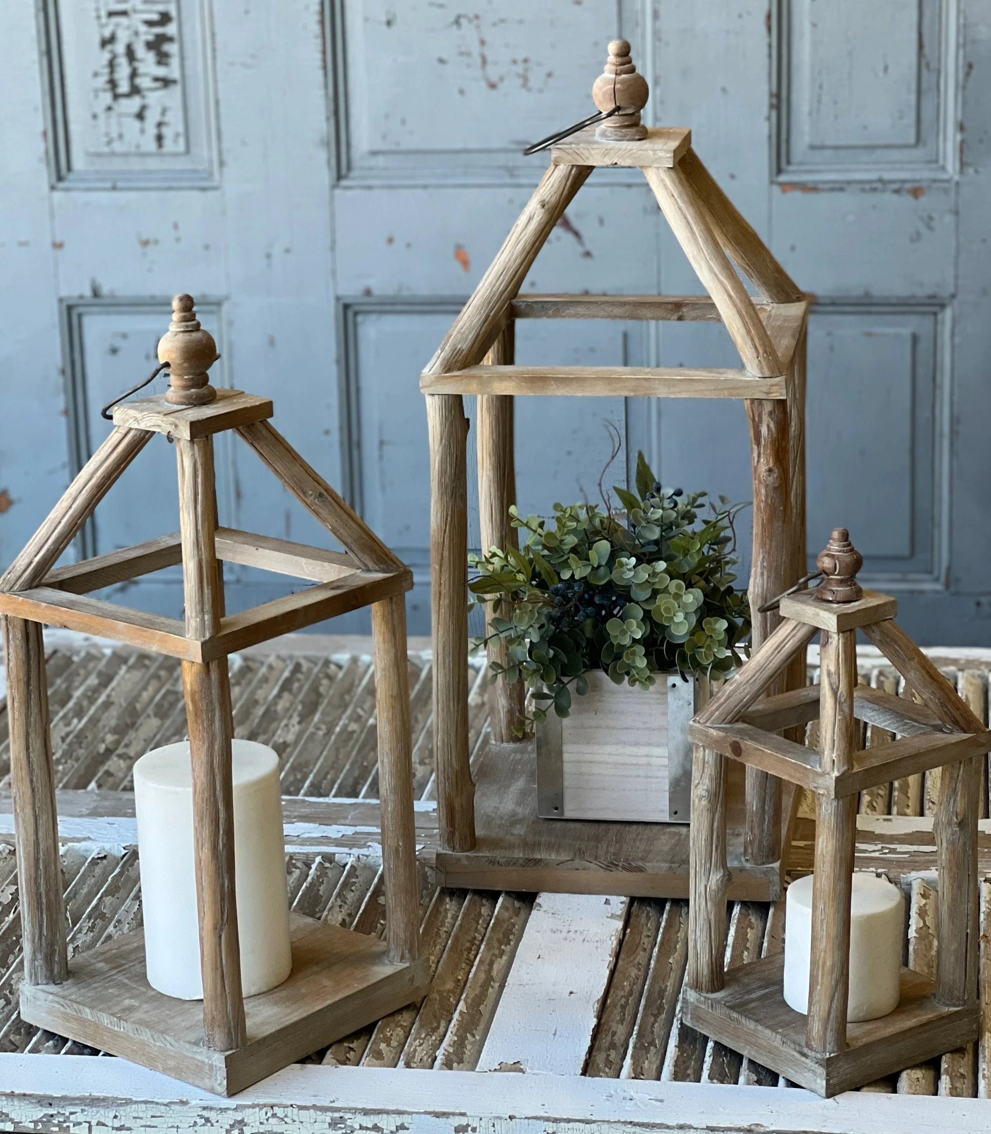Farmhouse Lantern | Three Sizes