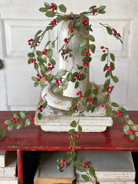 Holly Hanging Berry Vine | 40"
