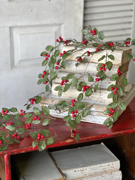 Holly Hanging Berry Vine | 40"