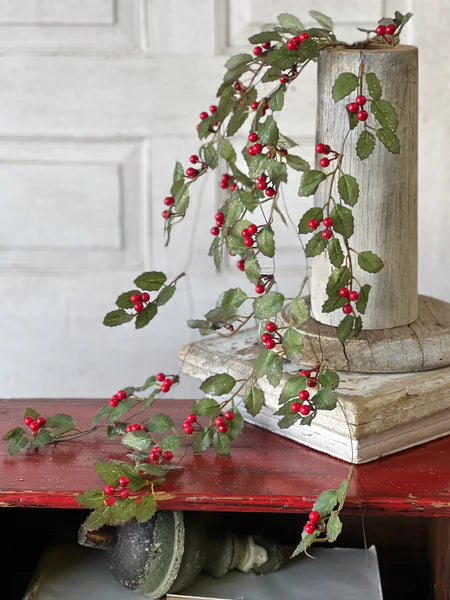 Holly Hanging Berry Vine | 40"