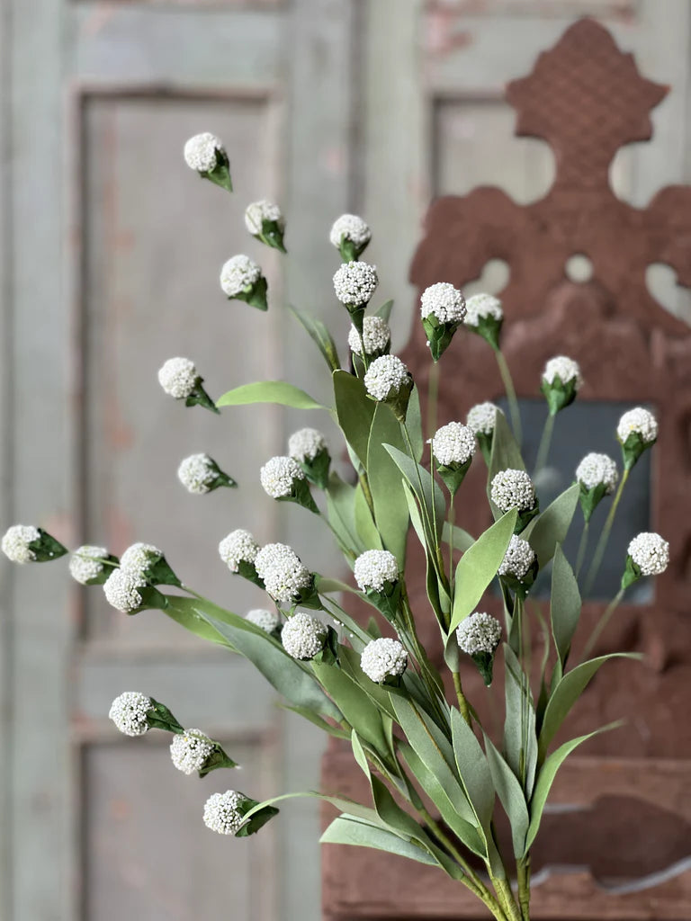 Graceful Pom Pom | Cream | 20"