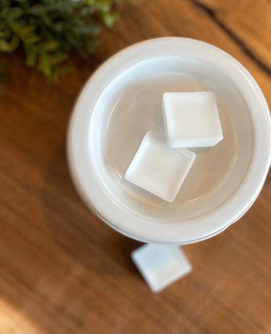 Winter Morning | Soy Candle, Wax Melts, Room Spray