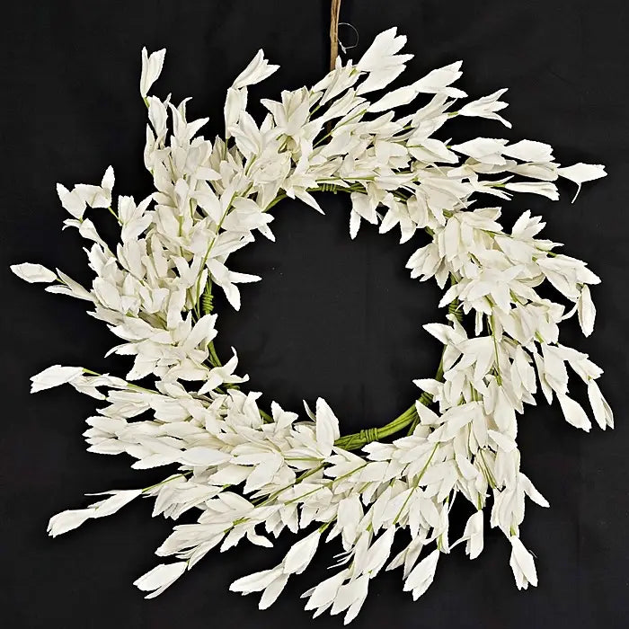 Leaves Wreath | White | 22"