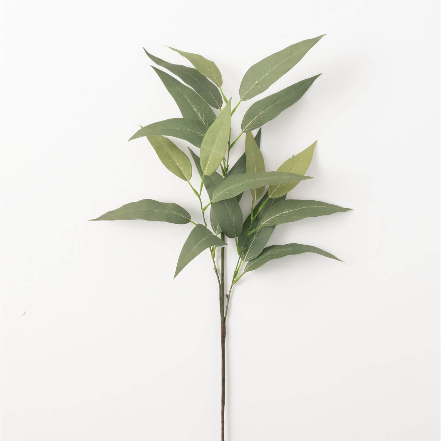 Eucalyptus Leaf Spray | 32"