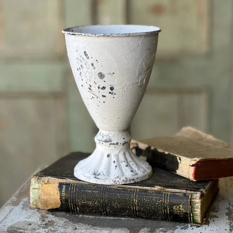 Graceful Vase | Cream | 6"
