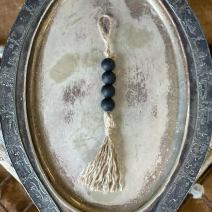 Tassel Bead Loop | Black | 13"