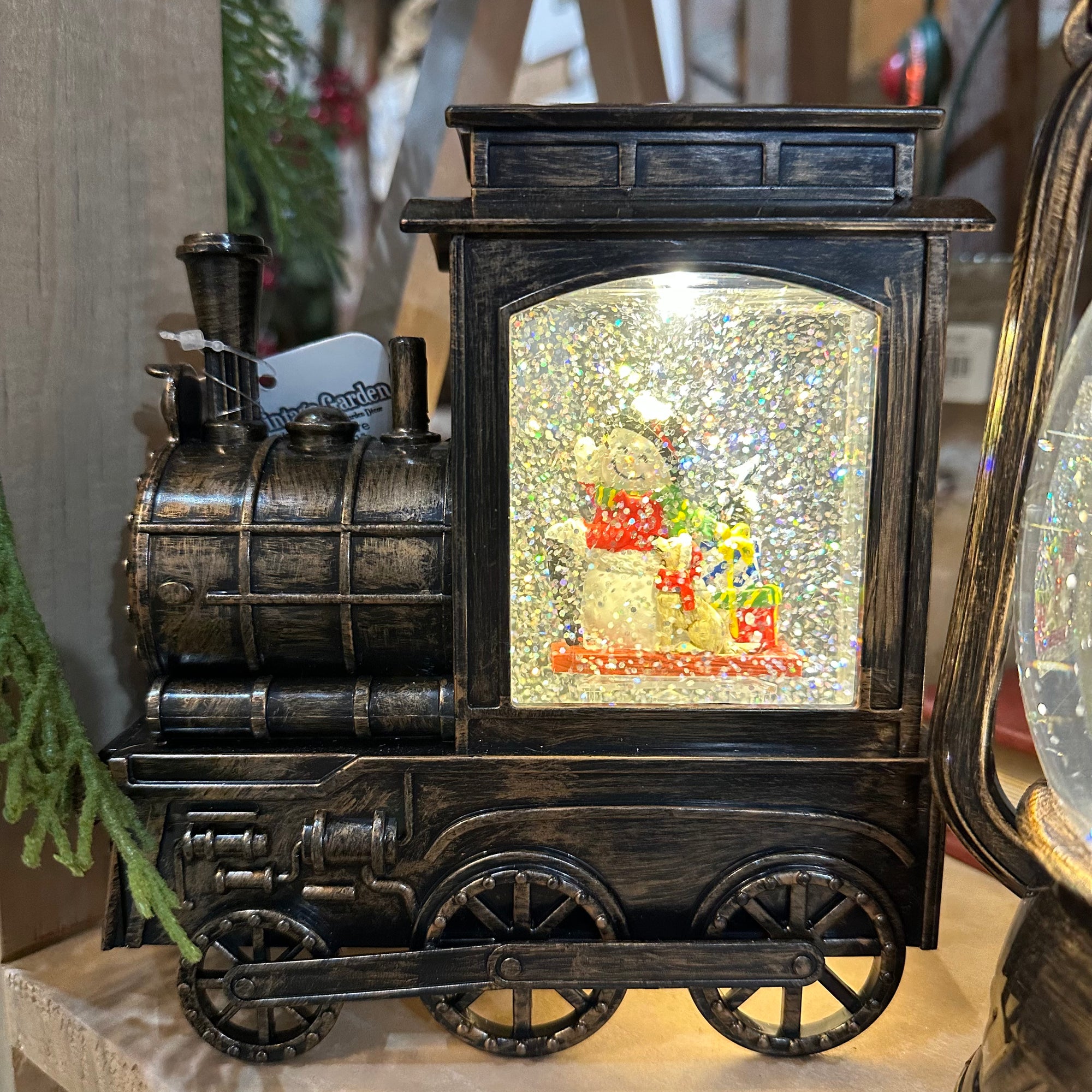 Train Spinning Water Globe | Battery Operated