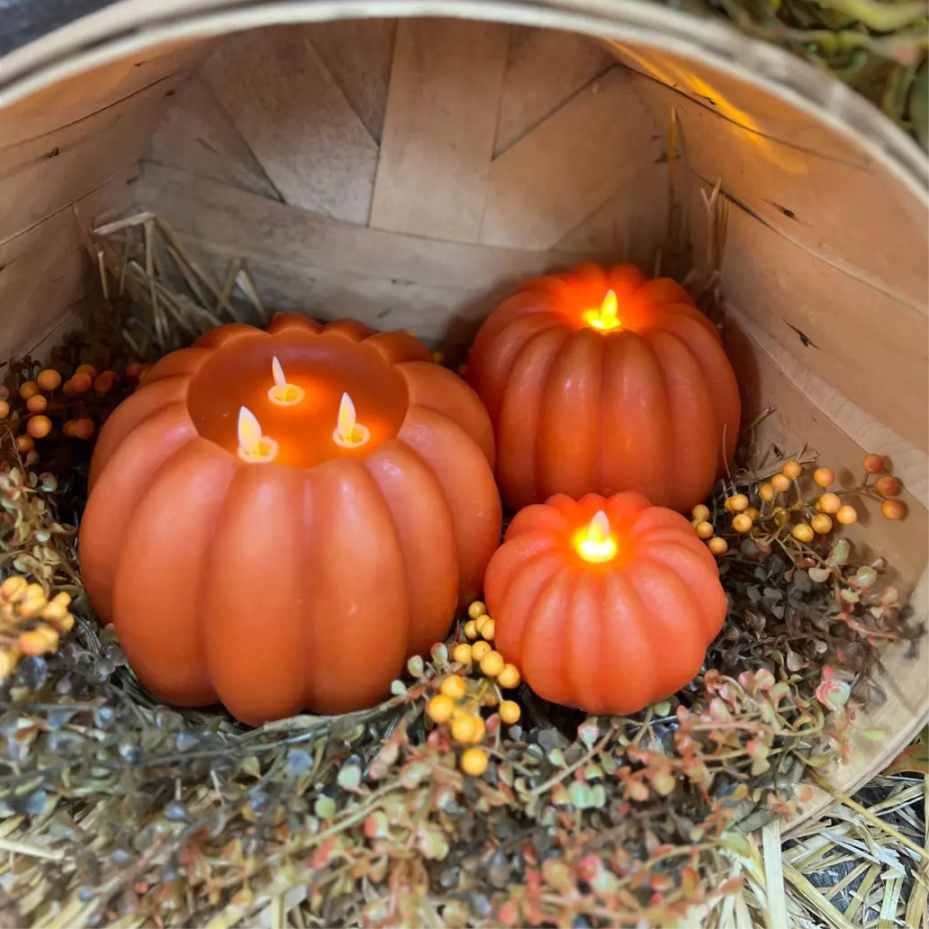 Pumpkin Motion Flame Candle | 3-Wick | Battery Operated