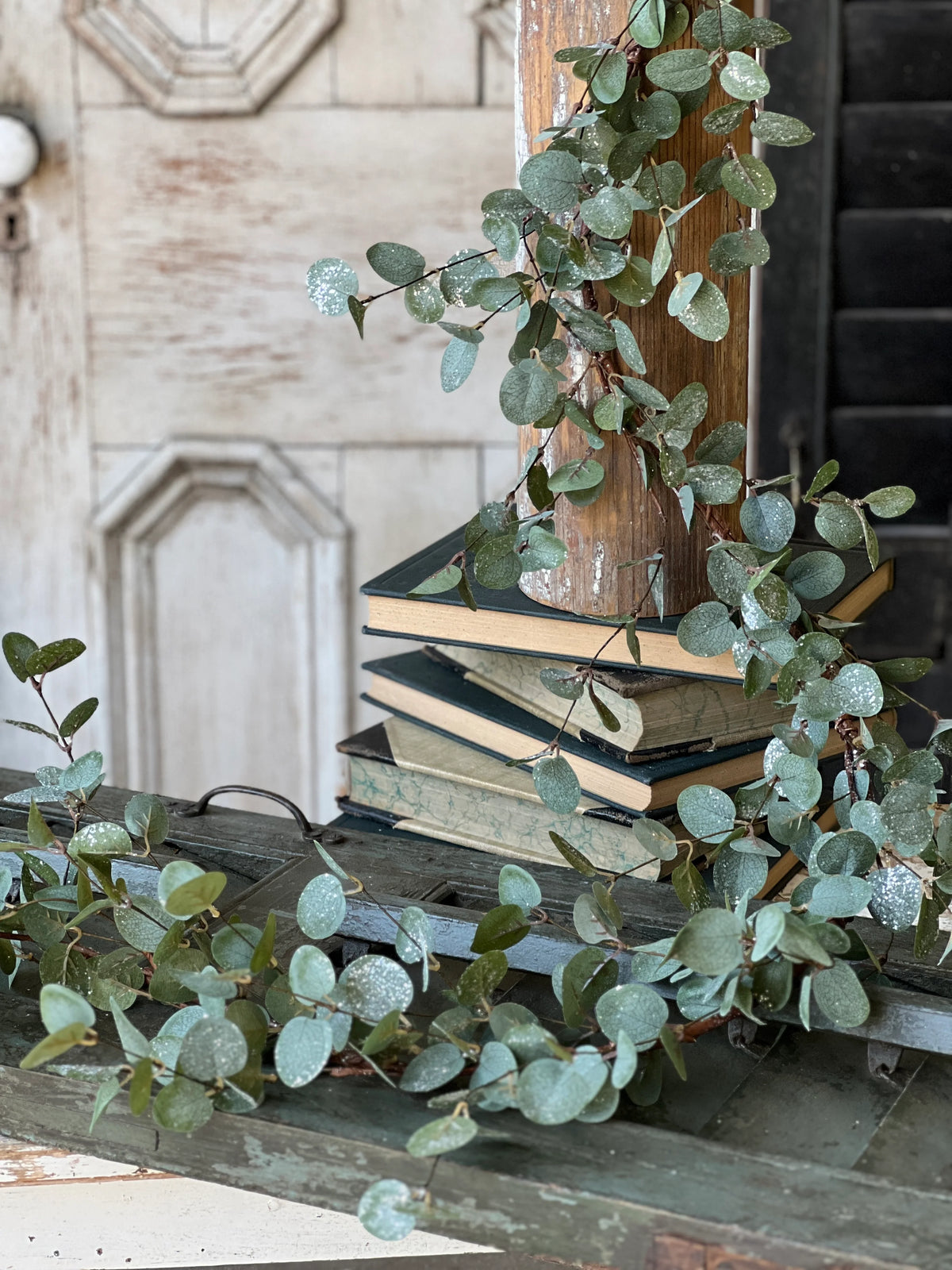 Iced Eucalyptus Garland | 6&#39;