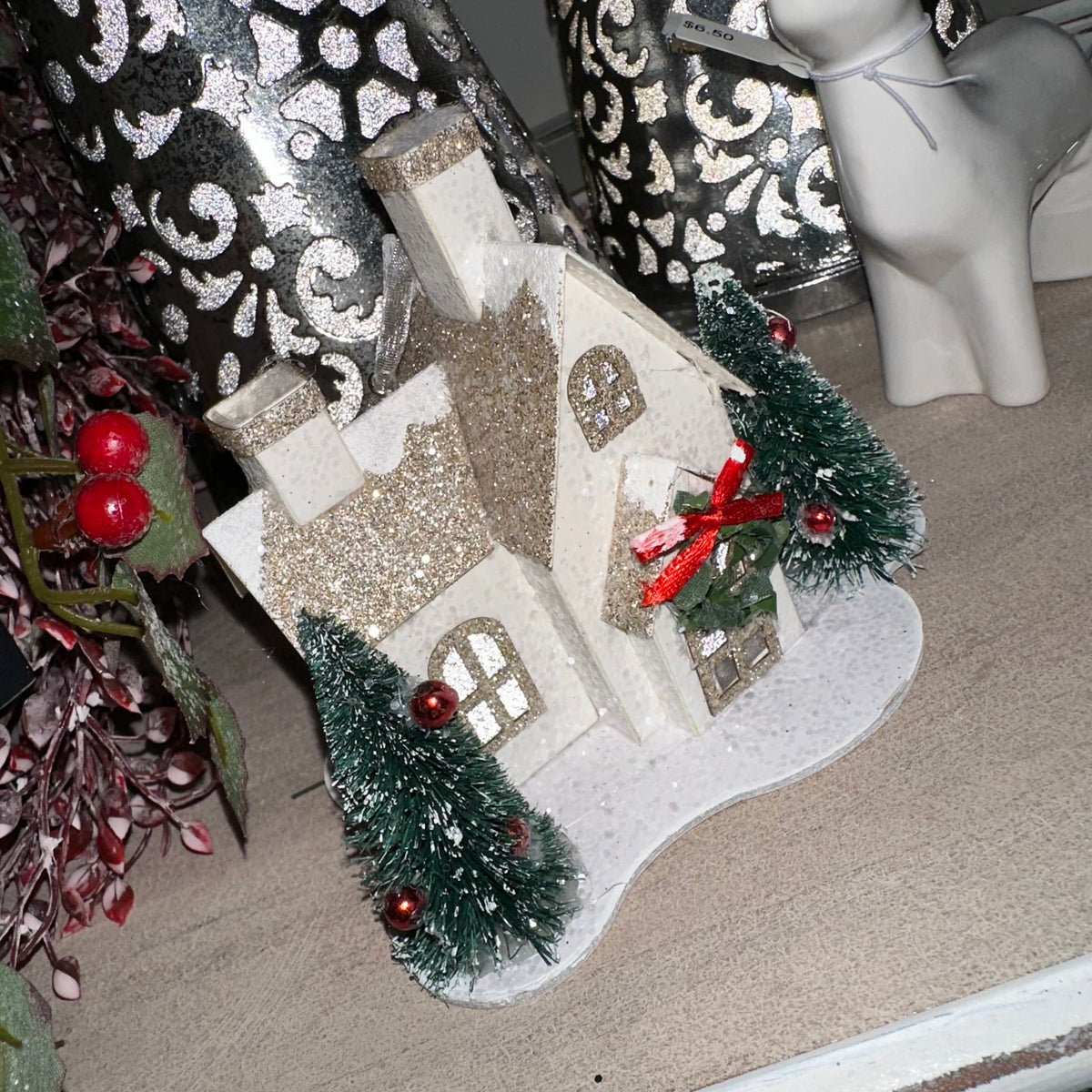 Lighted Sugar House | 5&quot;