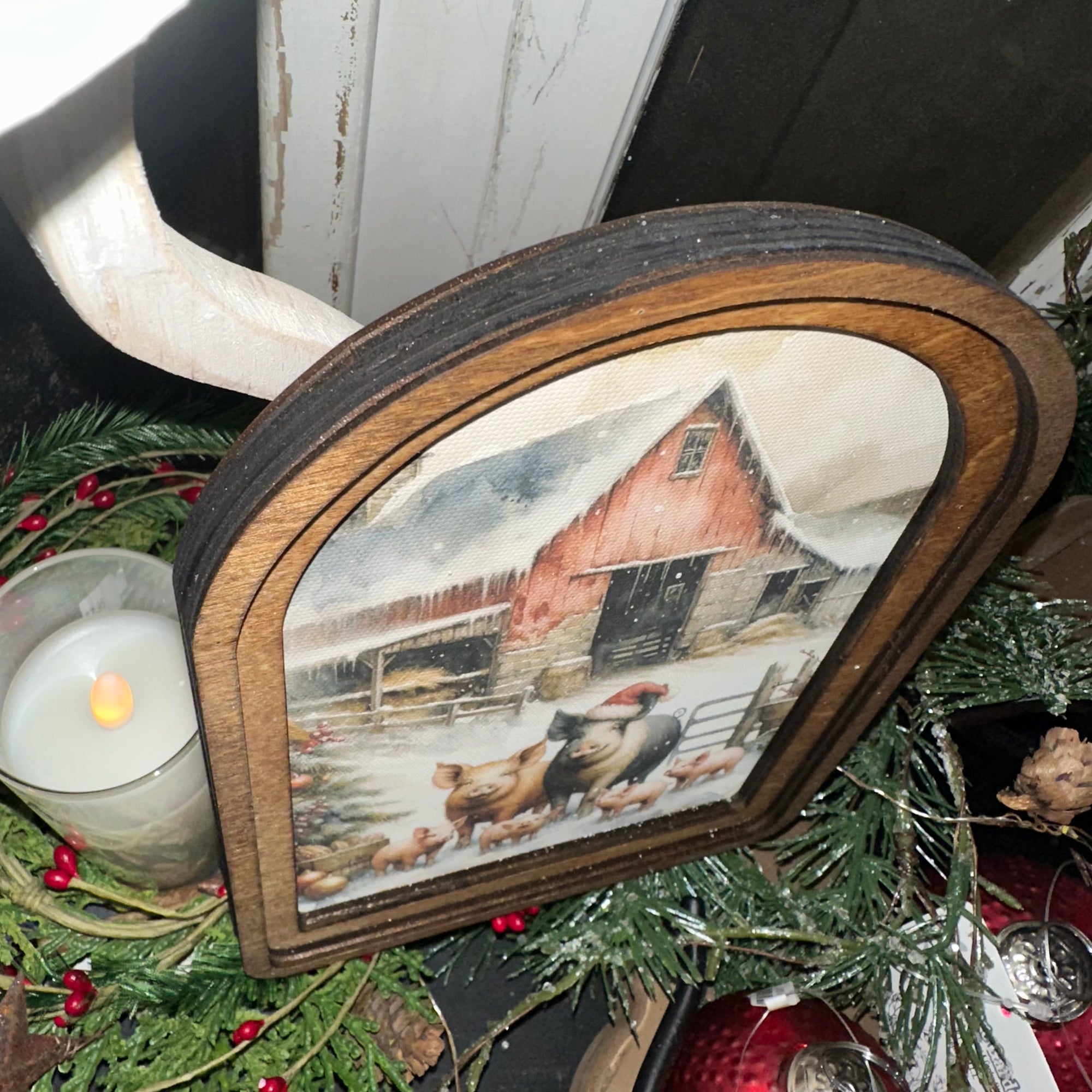 Christmas Pigs | Arched Art