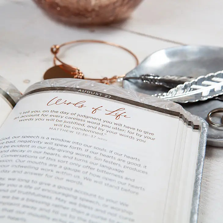 365 Days of Prayer for Couples | Devotional