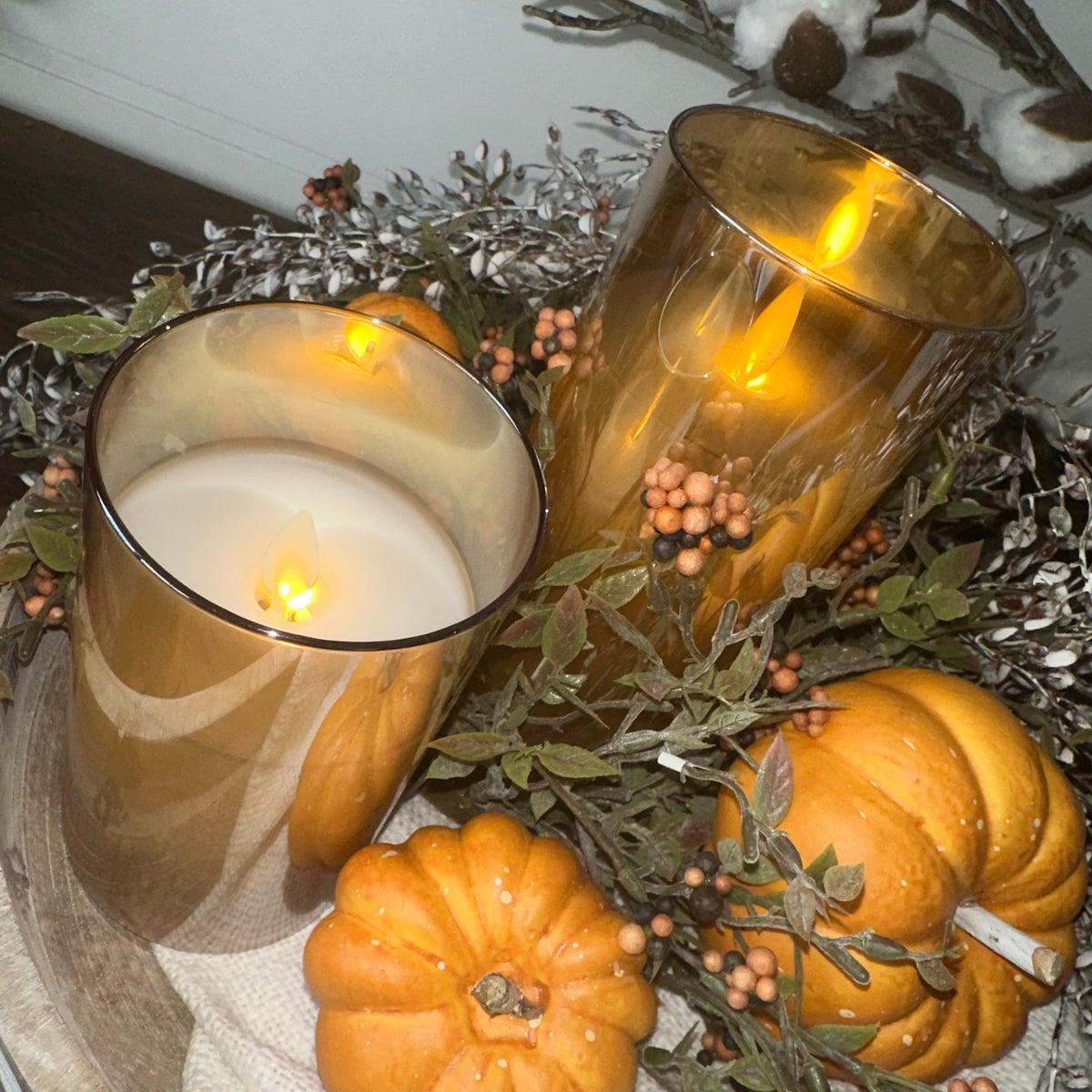 Petal Tray &amp; Pumpkins | Autumn Tabletop Display