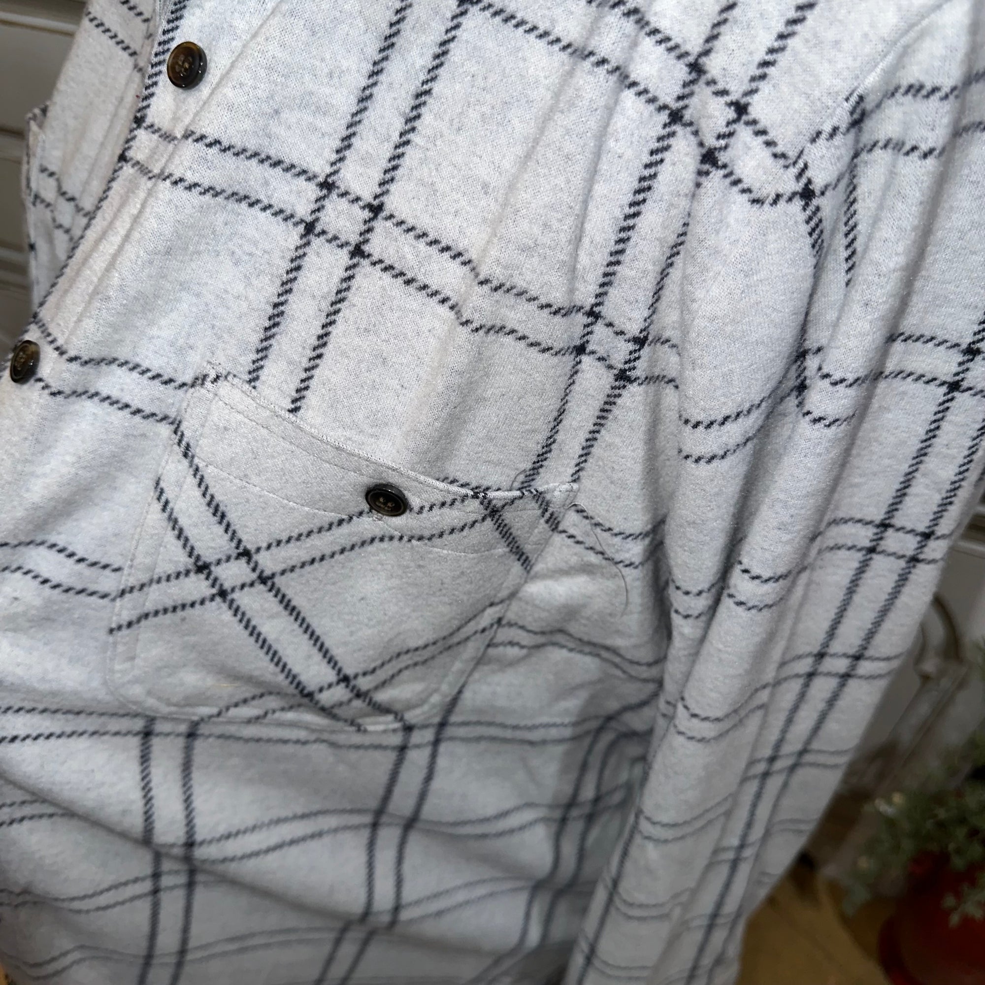 Plaid Button Up | Light Gray