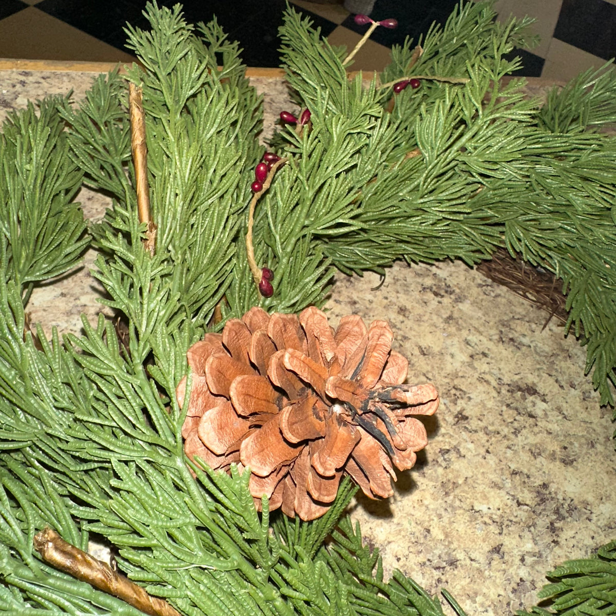 Juniper Wreath | 22&quot;