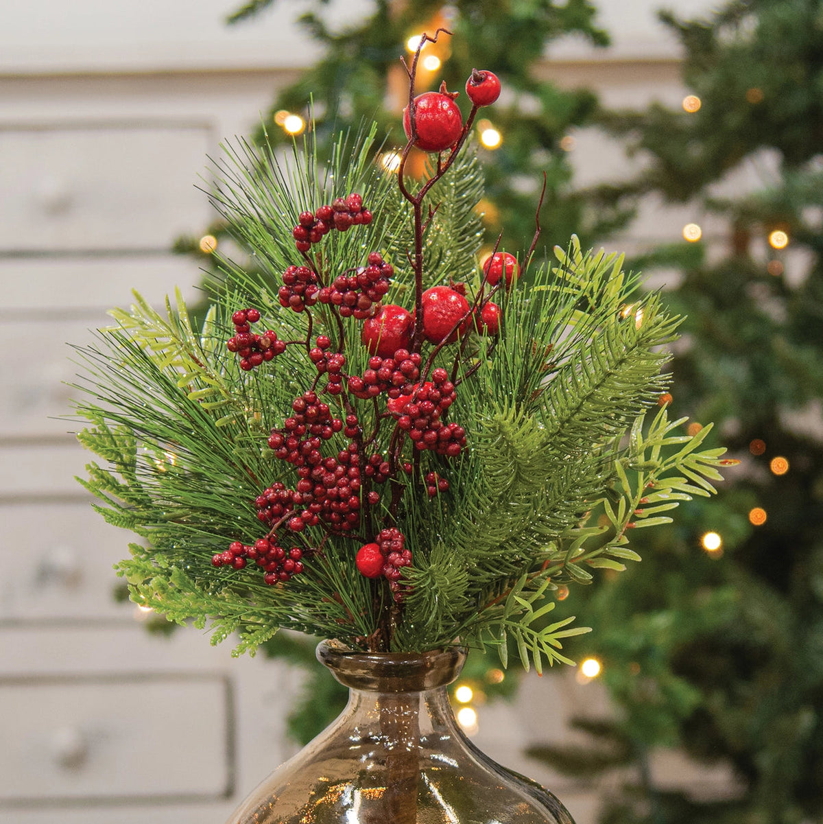 Winter Pine &amp; Berry Spray | 15&quot;