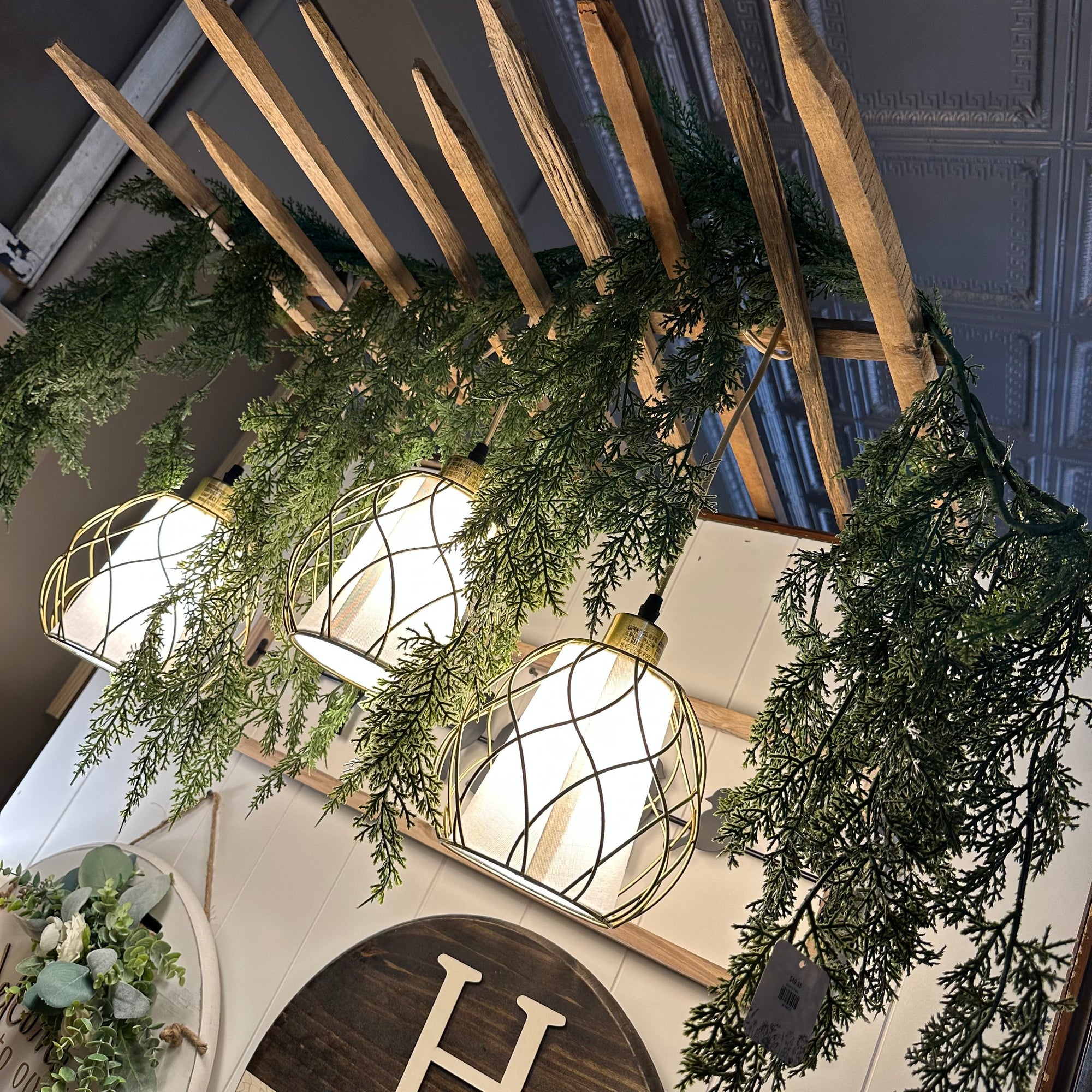 Draping Cedar Garland | 5'