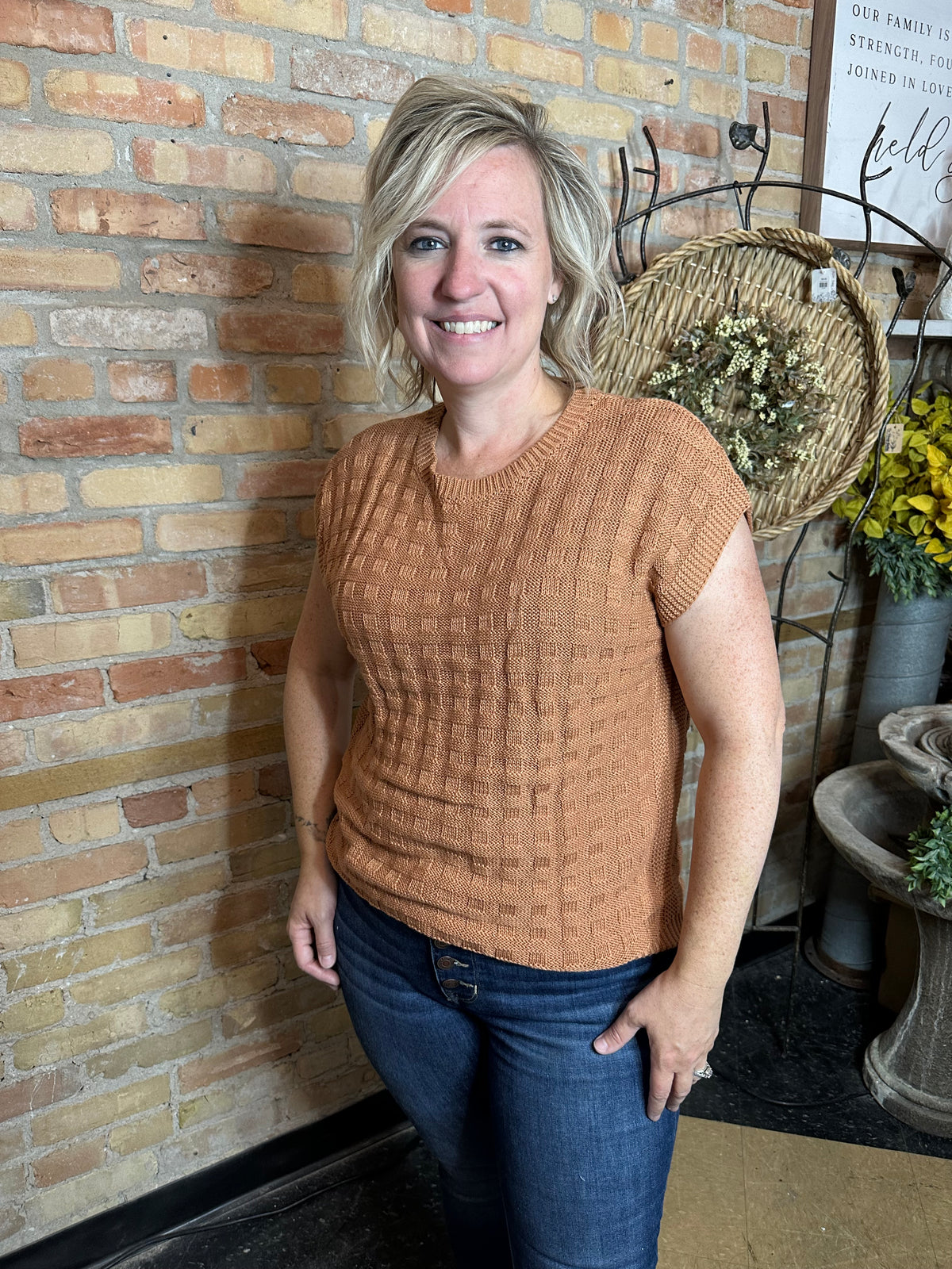 Sleeveless Autumn Sweater