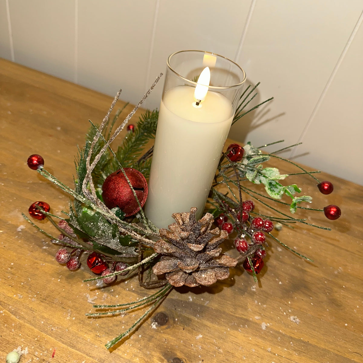 Pine, Bells &amp; Berry Ring | 8&quot;