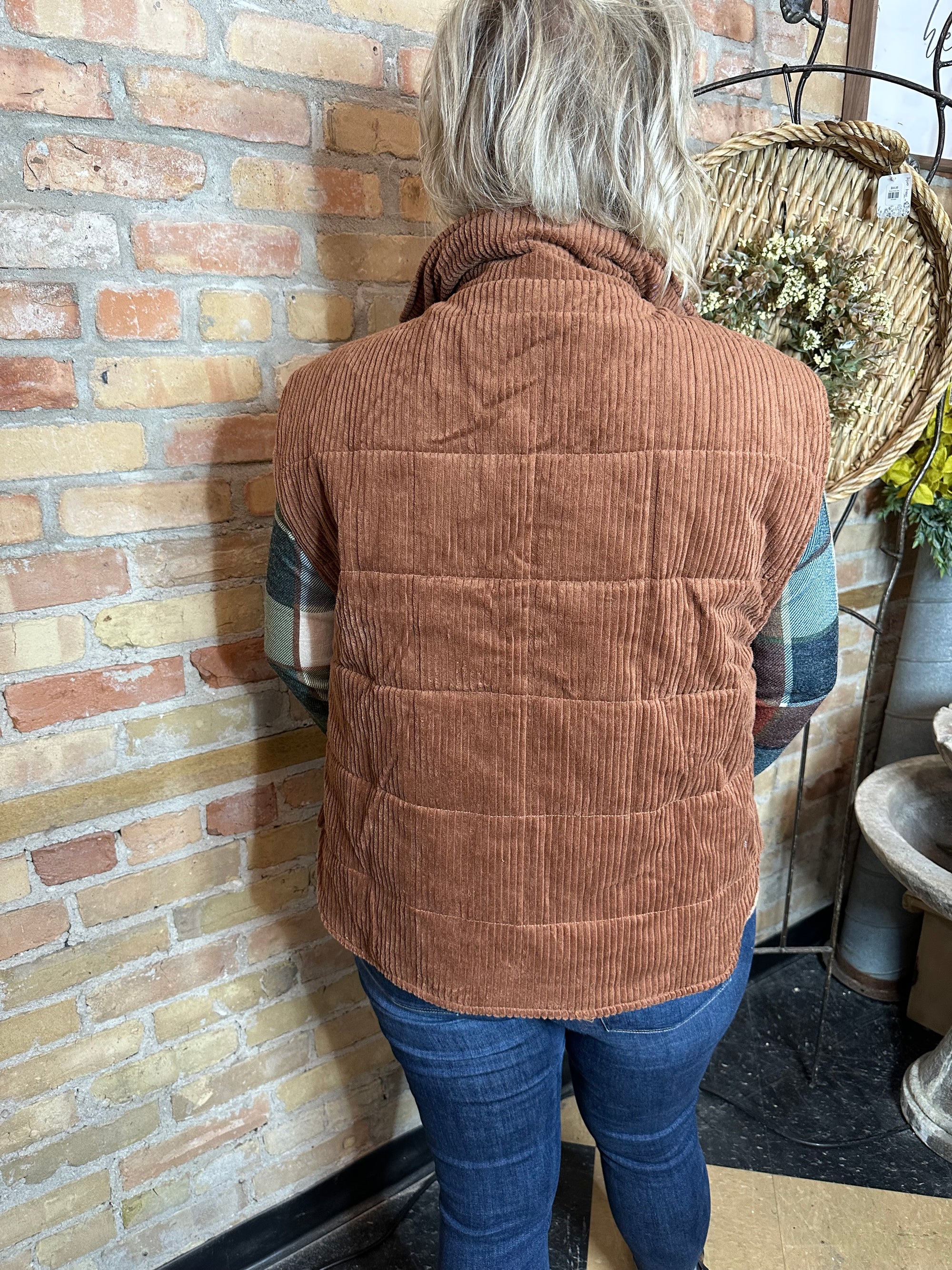 Corduroy Quilted Puffer Vest | Chestnut