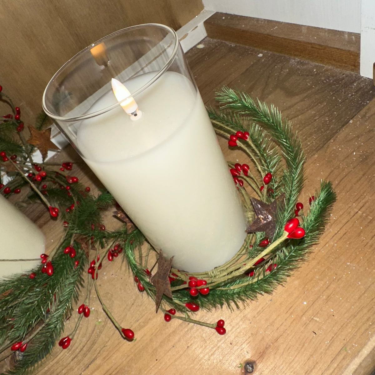Primitive Pine, Berry &amp; Rusty Star Ring